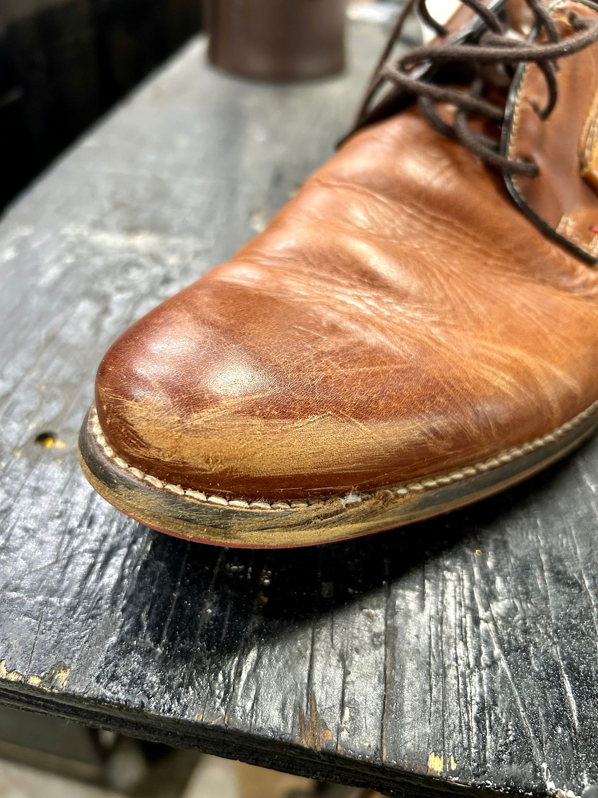 Photo by Vic on February 20, 2026 of the Unknown Maker Made In Portugal in Unknown Natural Veg Tan.