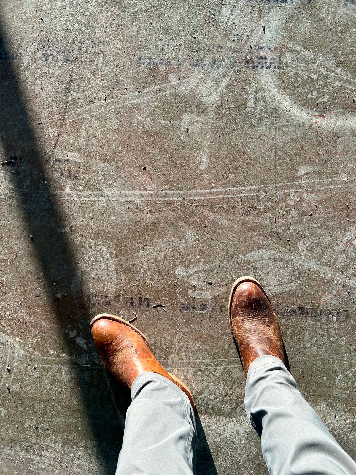 Photo by Vic on April 18, 2026 of the Double-H Dylan in Old Town Folklore.