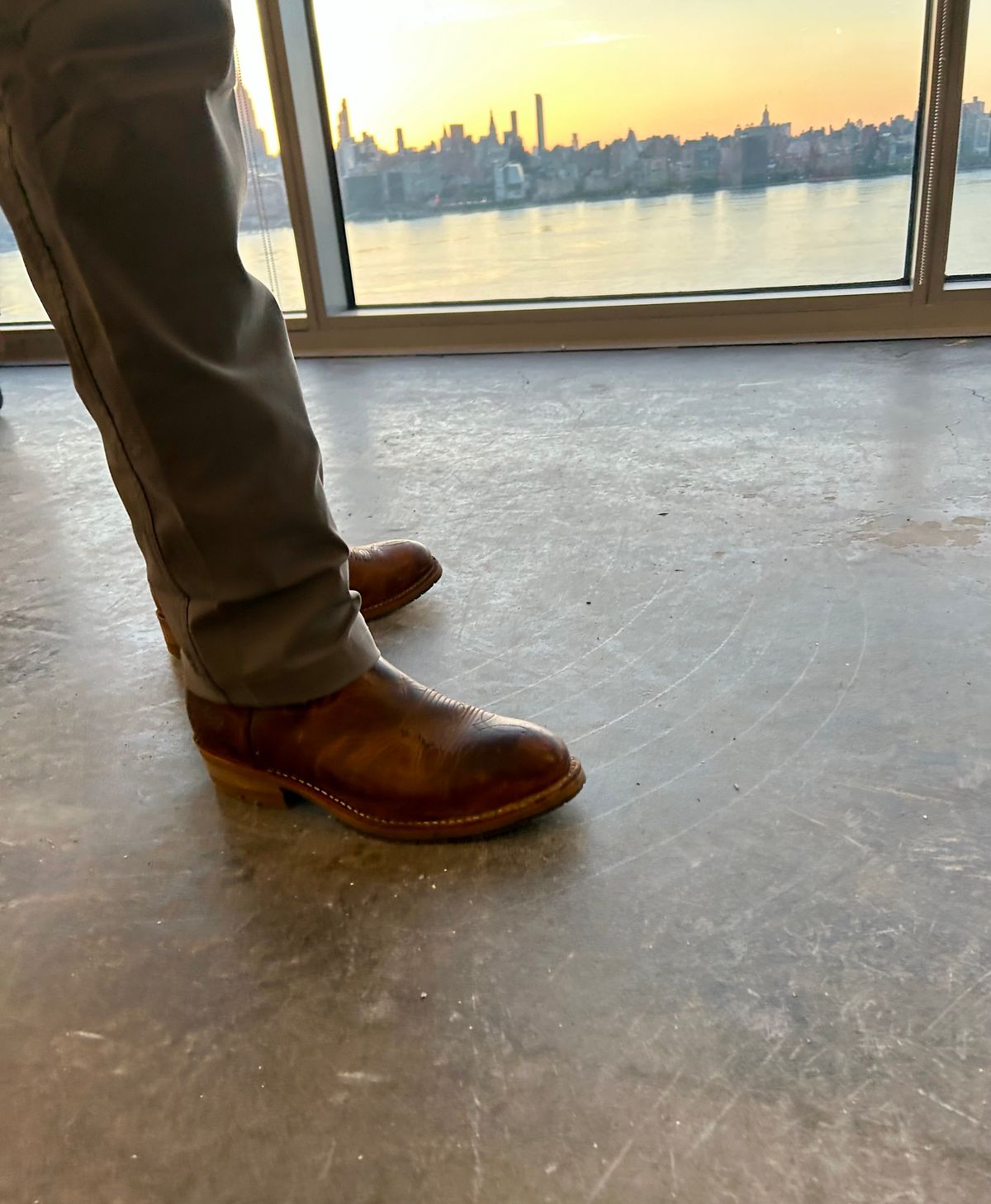 Photo by Vic on April 18, 2026 of the Double-H Dylan in Old Town Folklore.