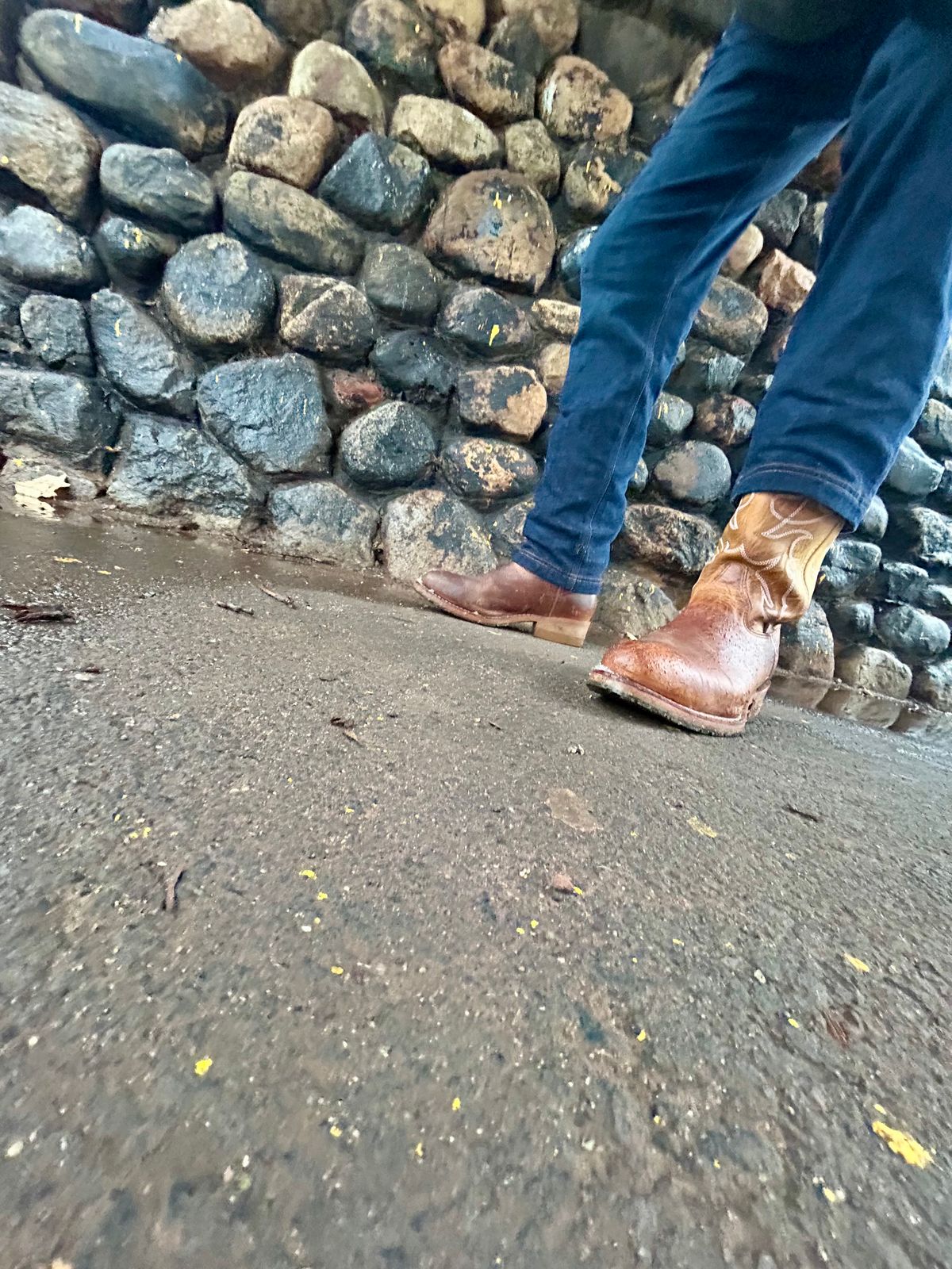 Photo by Vic on February 20, 2026 of the Double-H Unknown Model in Unknown Leather.