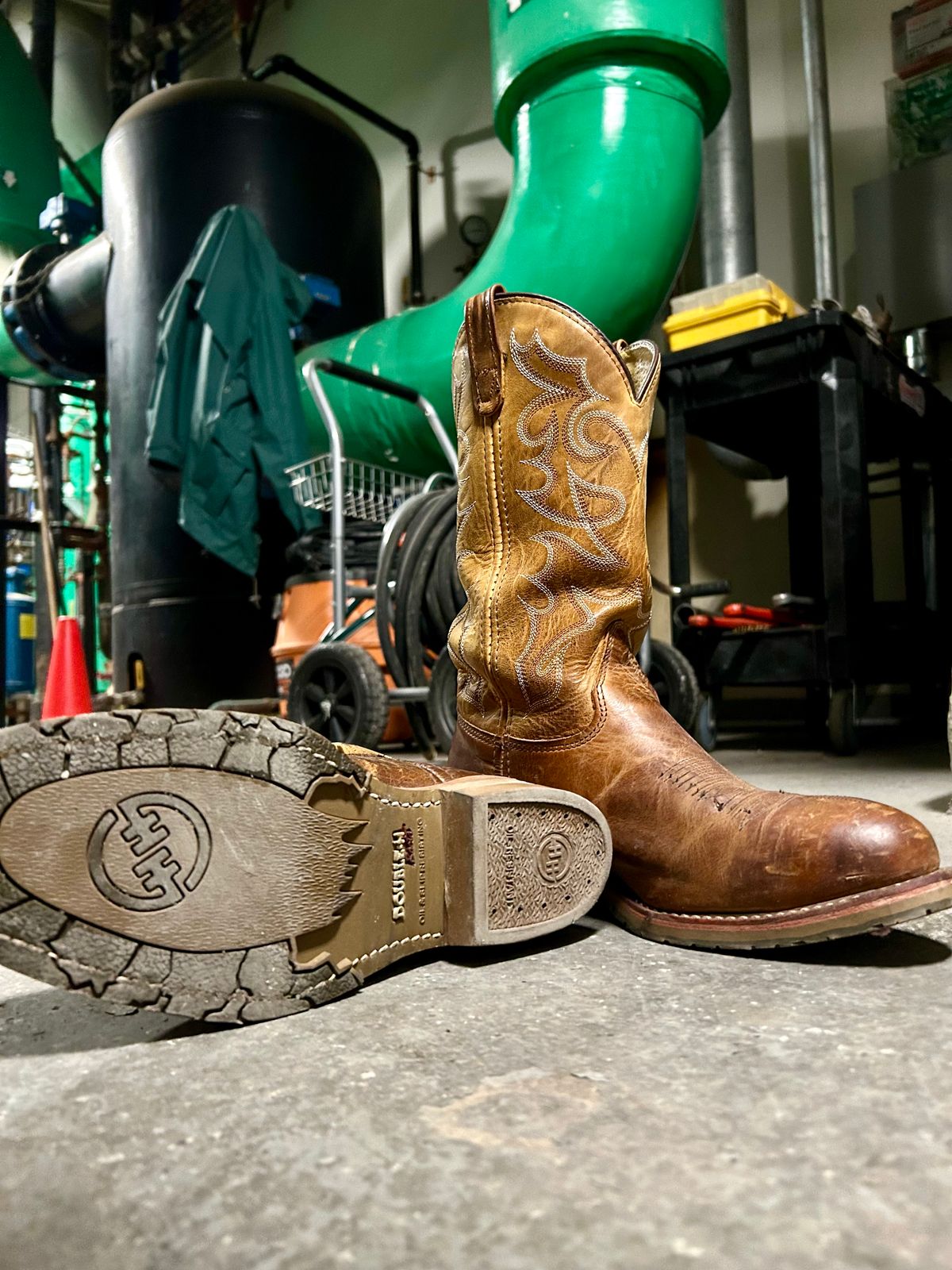 Photo by Vic on February 21, 2026 of the Double-H Unknown Model in Unknown Leather.