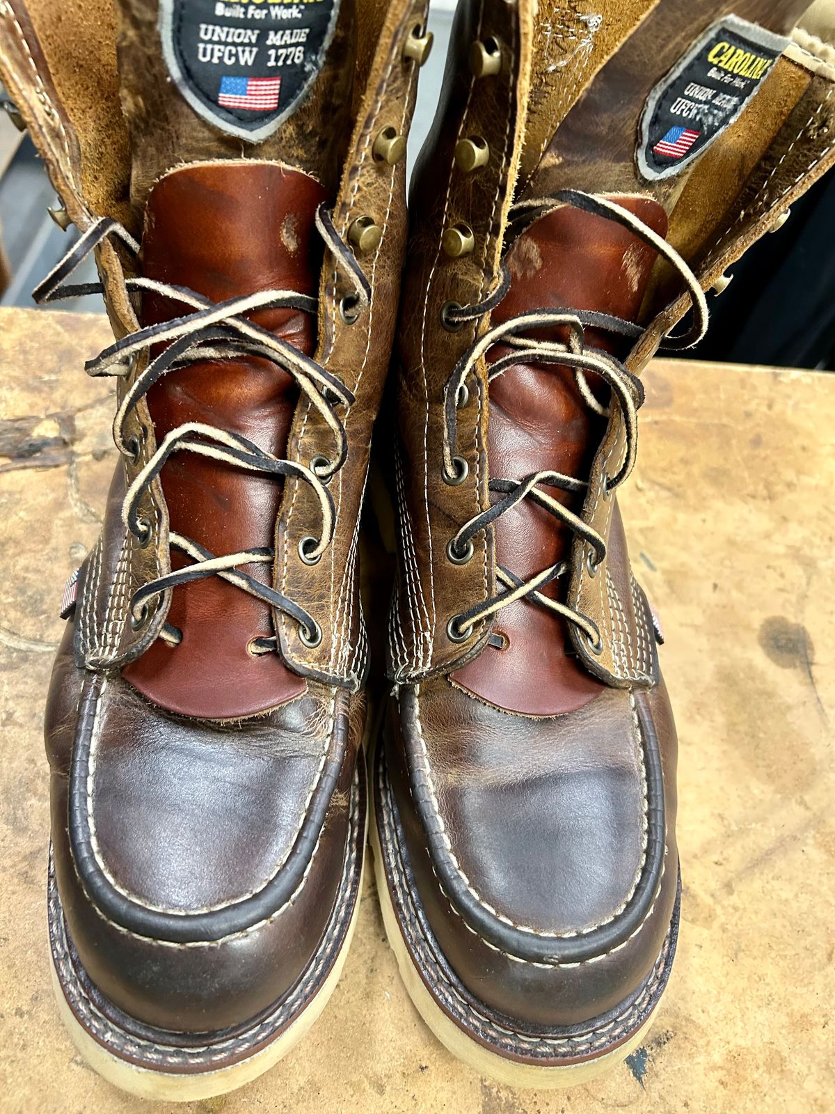 Photo by Vic on December 31, 2025 of the Carolina 8in Ferric Soft Toe Moc in Old Town Folklore.