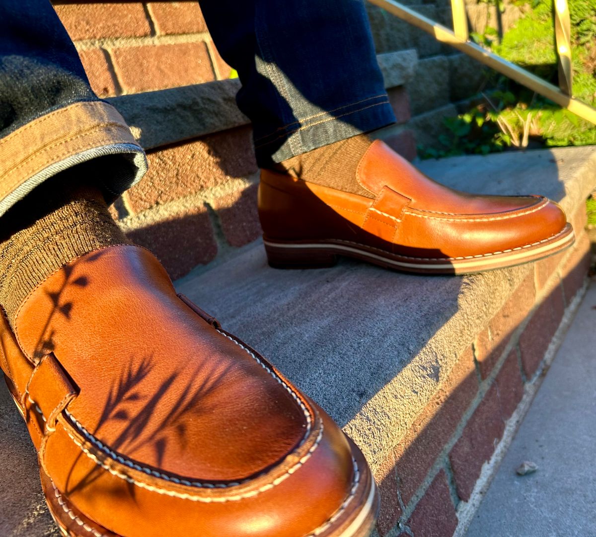 Photo by Vic on May 7, 2026 of the HELM Boots The Wilson in Helm Boots /Krumenauer Teak.