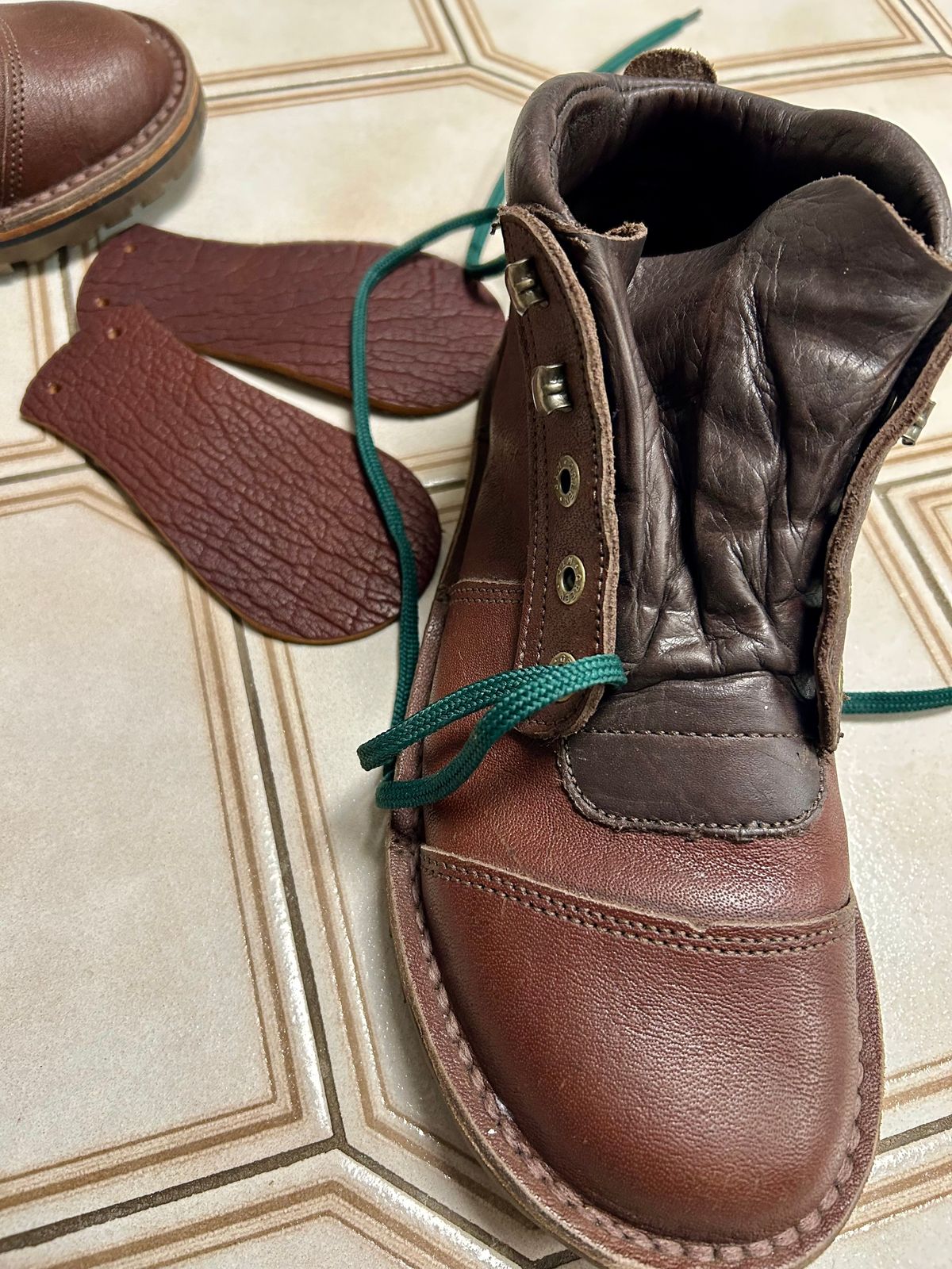 Photo by Vic on December 2, 2025 of the Jim Green African Ranger Barefoot Boot in African Buffalo Skin.