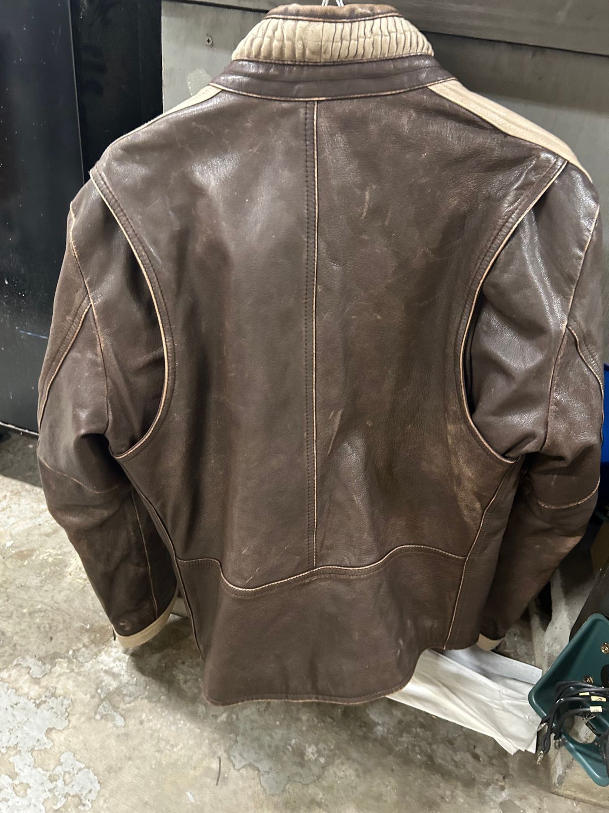 Photo by Vic on October 10, 2025 of the Diesel Motorcycle Style Jacket in Unknown Leather.