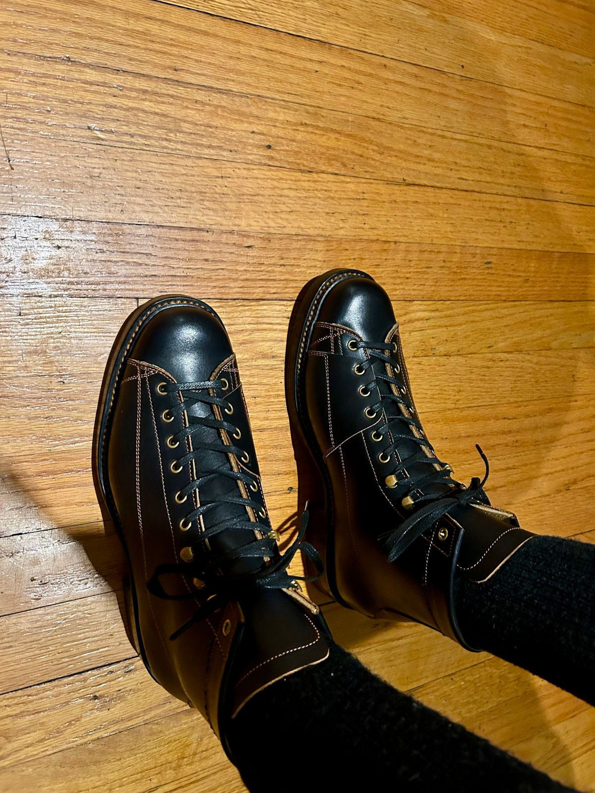 Photo by Vic on December 11, 2025 of the Sagara Cordmaster in Indonesian Black Teacore.