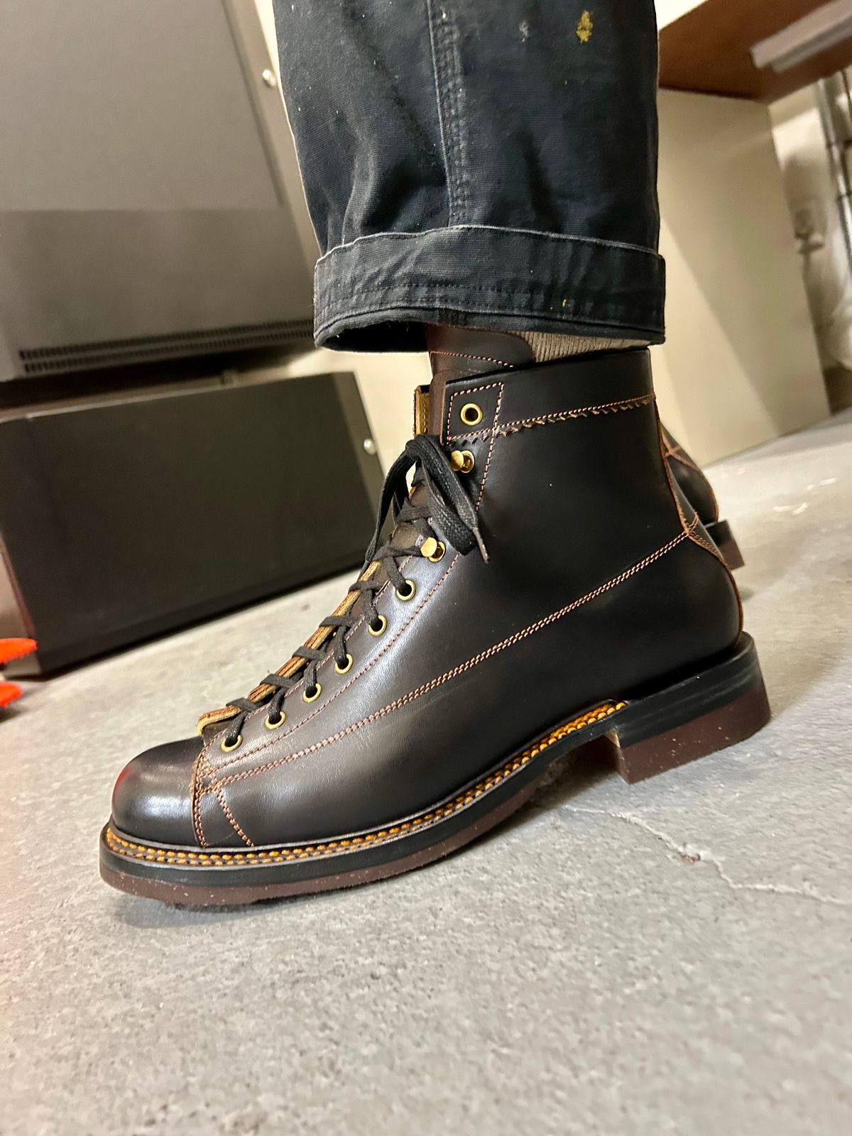 Photo by Vic on December 29, 2025 of the Sagara Cordmaster in Indonesian Black Teacore.