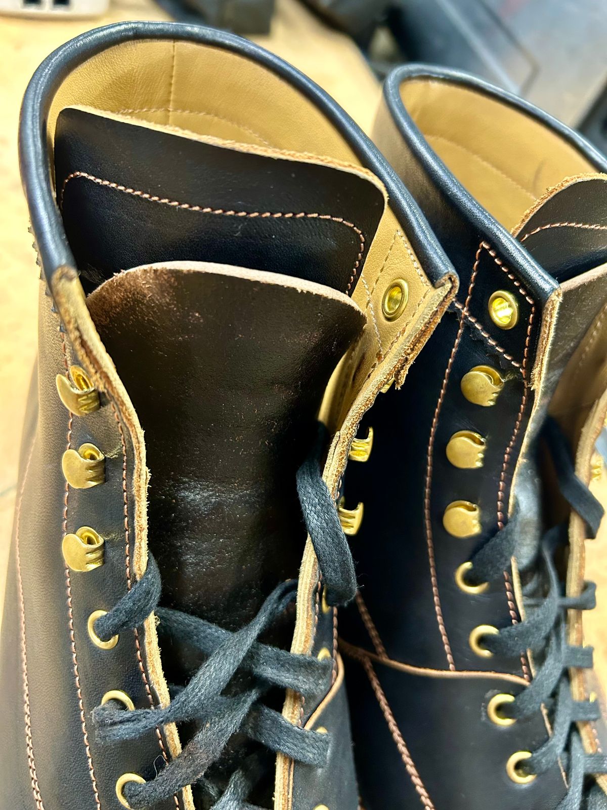 Photo by Vic on March 13, 2026 of the Sagara Cordmaster in Indonesian Black Teacore.