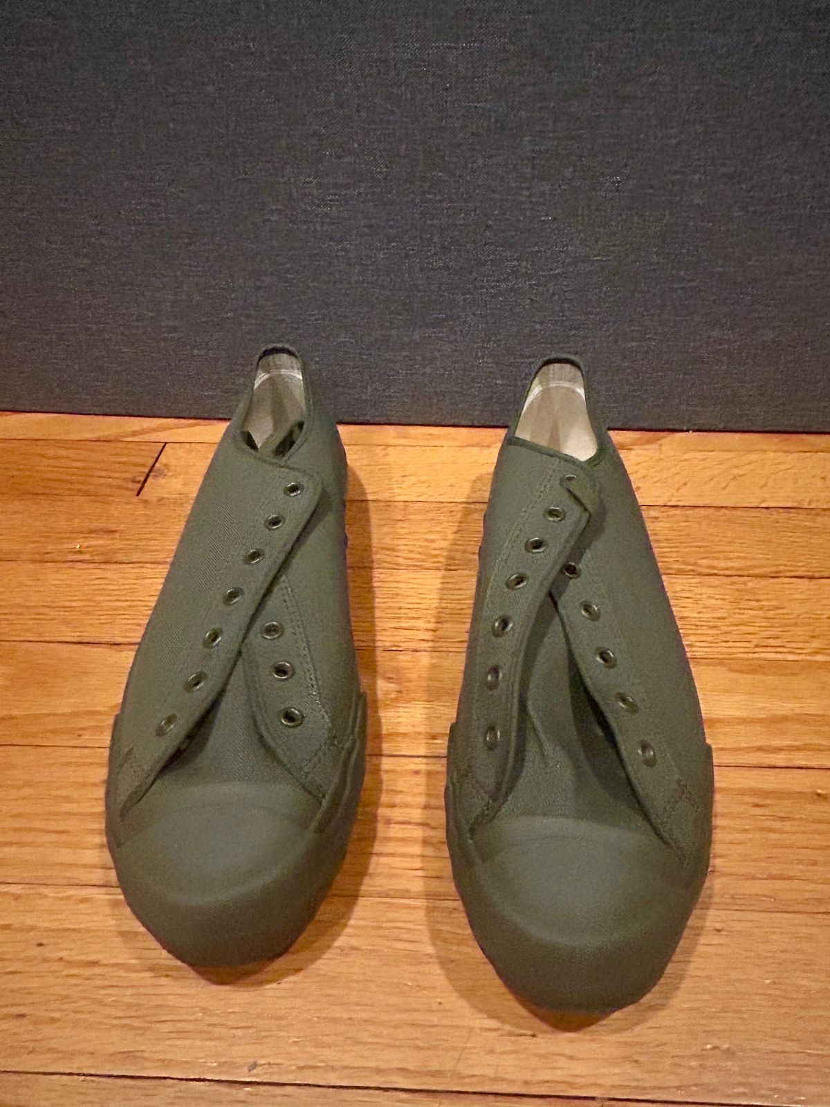 Photo by Vic on May 30, 2026 of the John Lofgren Champion in Olive Canvas.