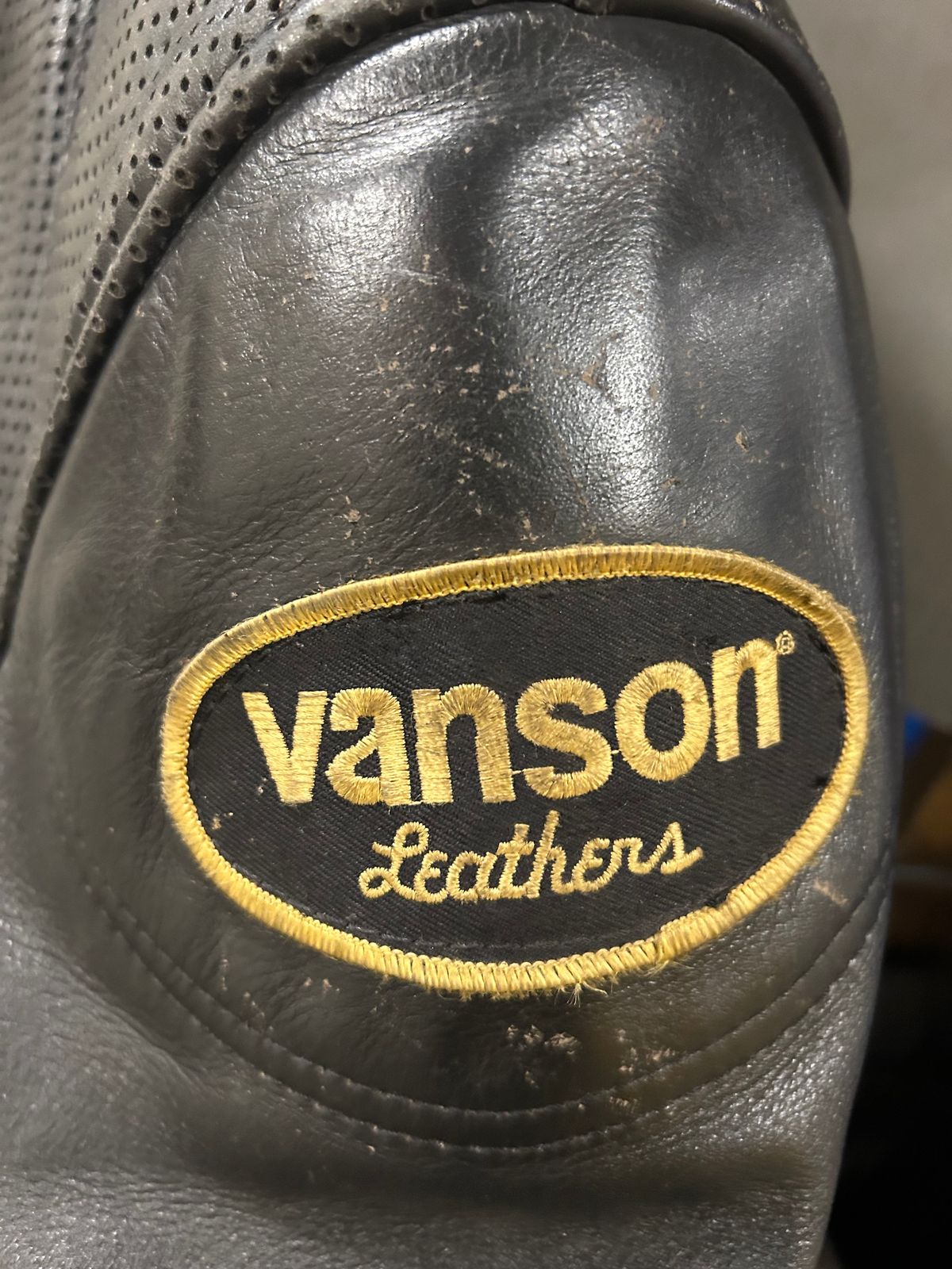Photo by Vic on October 10, 2025 of the Vanson MK2 ProPerf Csrv Sportrider in Vanson Black Leather.