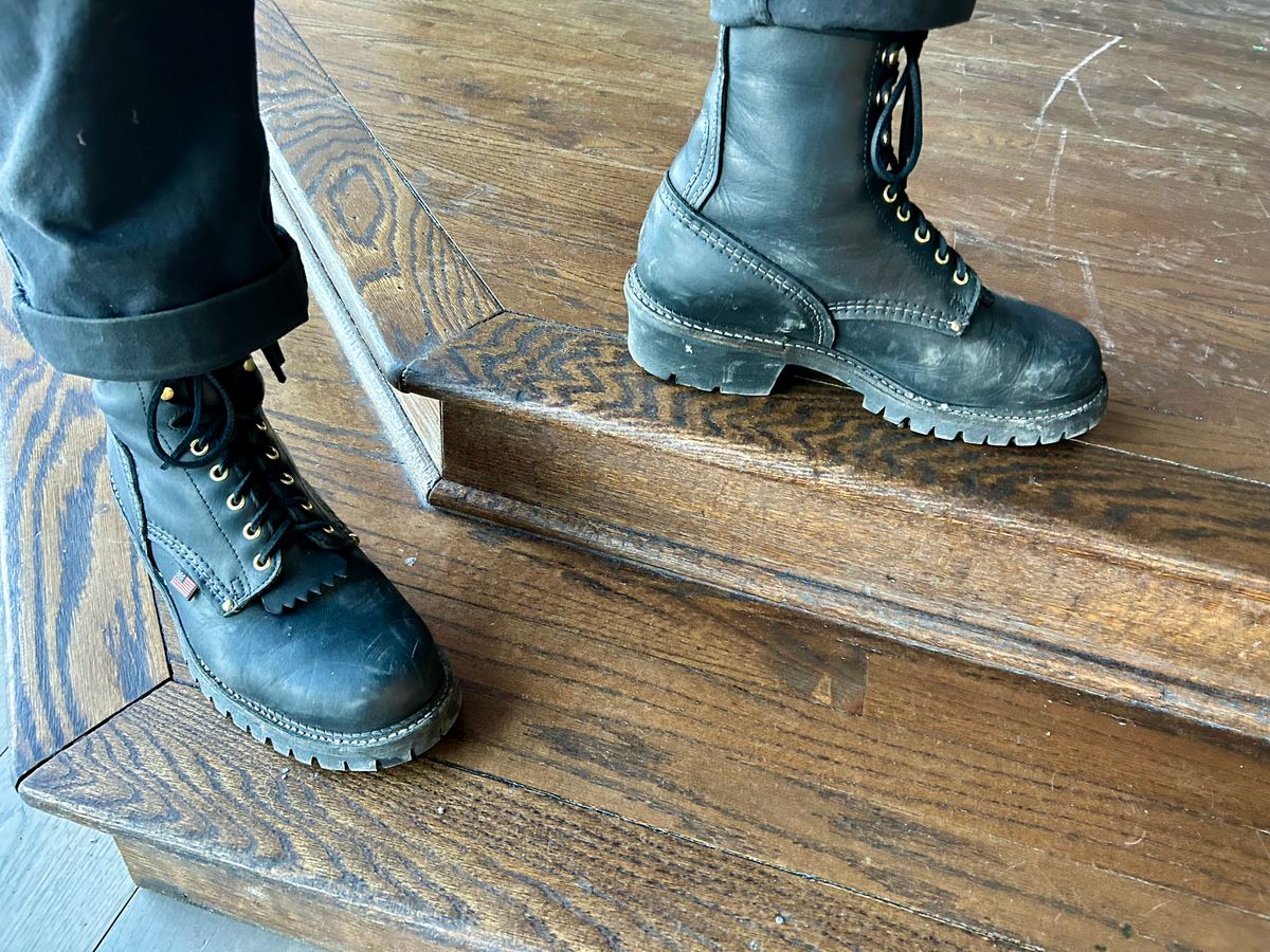 Photo by Vic on January 20, 2026 of the Carolina Logger in Unknown Leather.