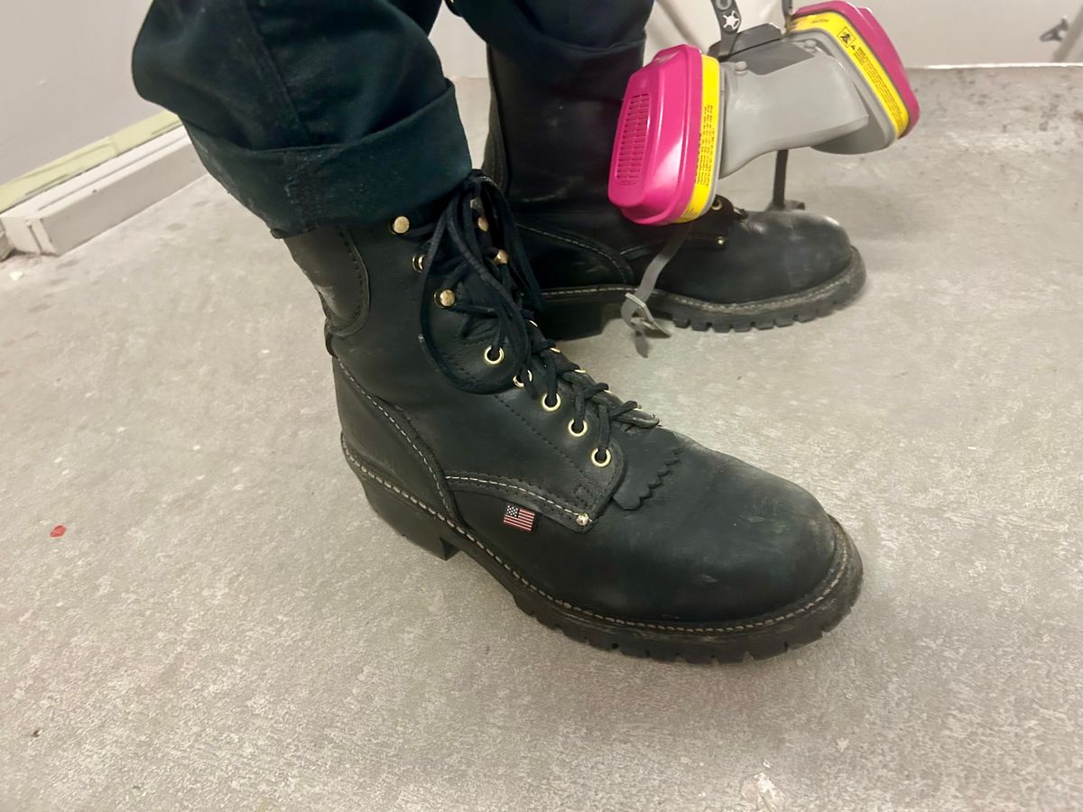 Photo by Vic on February 12, 2026 of the Carolina Logger in Unknown Leather.