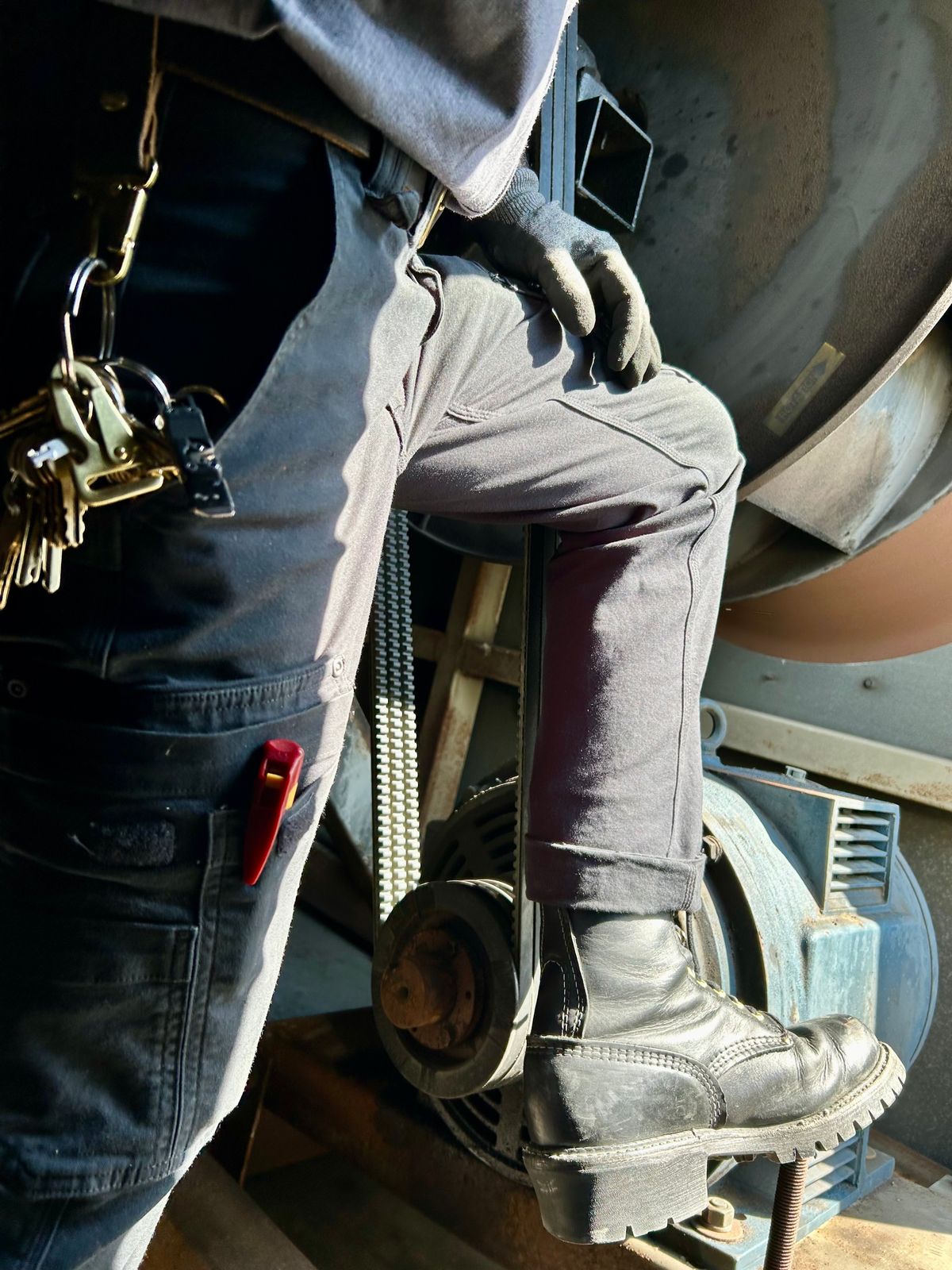 Photo by Vic on March 26, 2026 of the Carolina Logger in Unknown Leather.