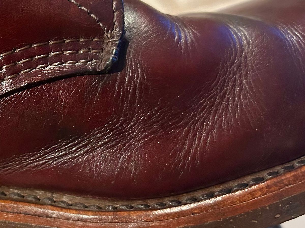 Photo by Vic on March 28, 2026 of the L.L.Bean X Chippewa Custom Model in Burgundy.