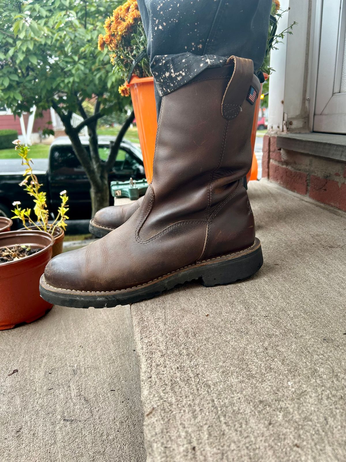 Photo by Vic on October 11, 2025 of the Danner Welington in Brown Full Grain.