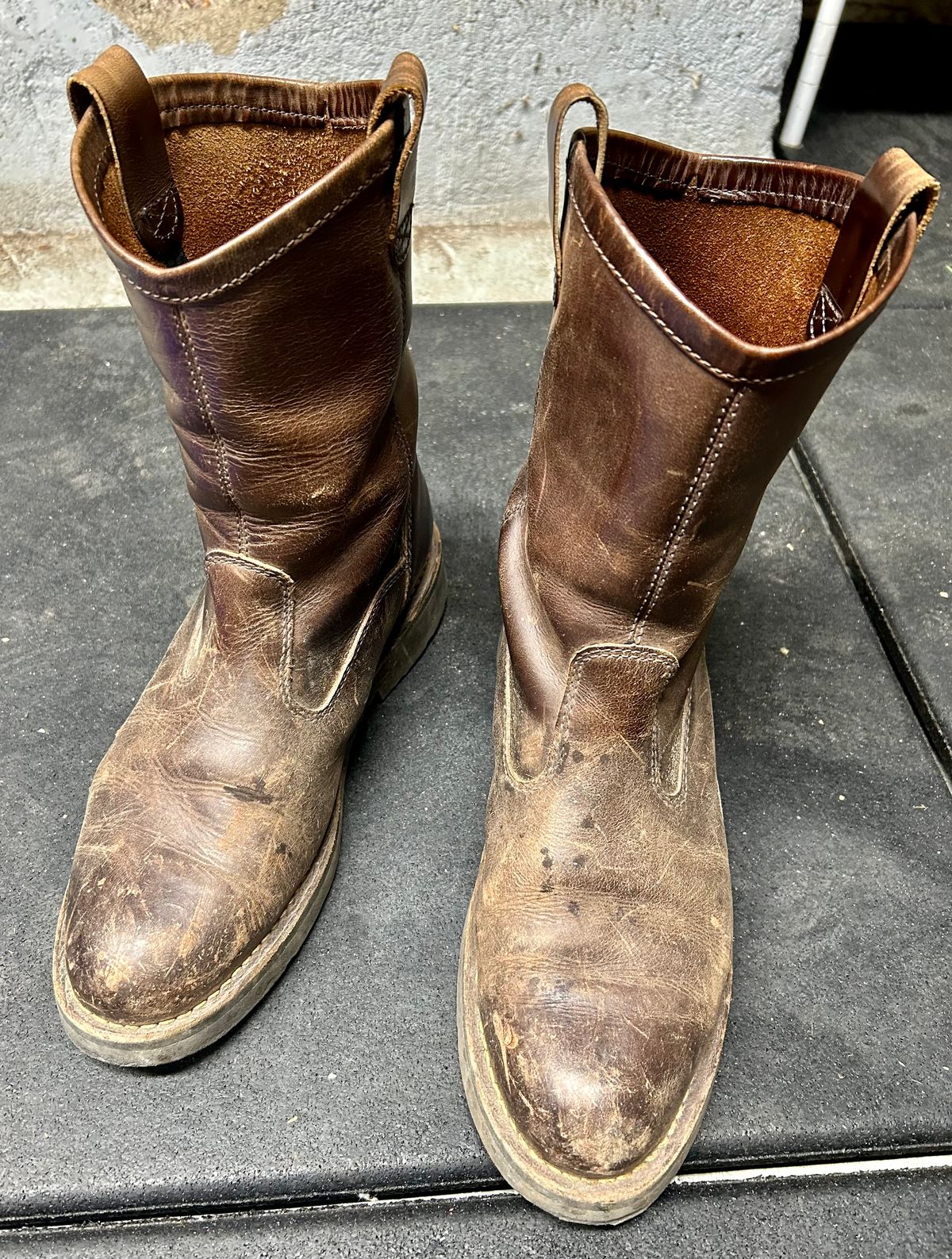 Photo by Vic on March 15, 2026 of the Danner Welington in Brown Full Grain.