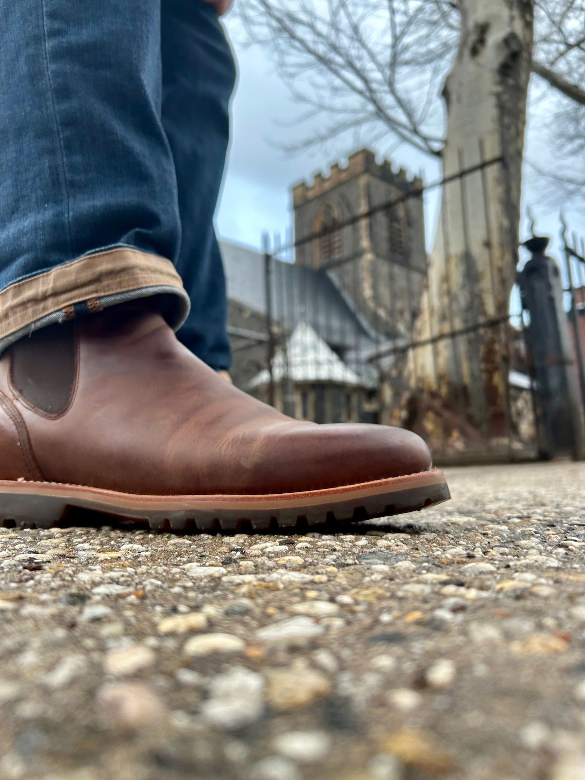 Photo by Vic on January 11, 2026 of the Carolina Gold Chelsea in Unknown Natural Veg Tan.