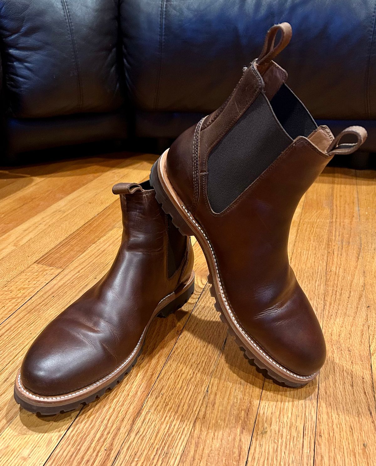 Photo by Vic on March 2, 2026 of the Carolina Gold Chelsea in Unknown Natural Veg Tan.