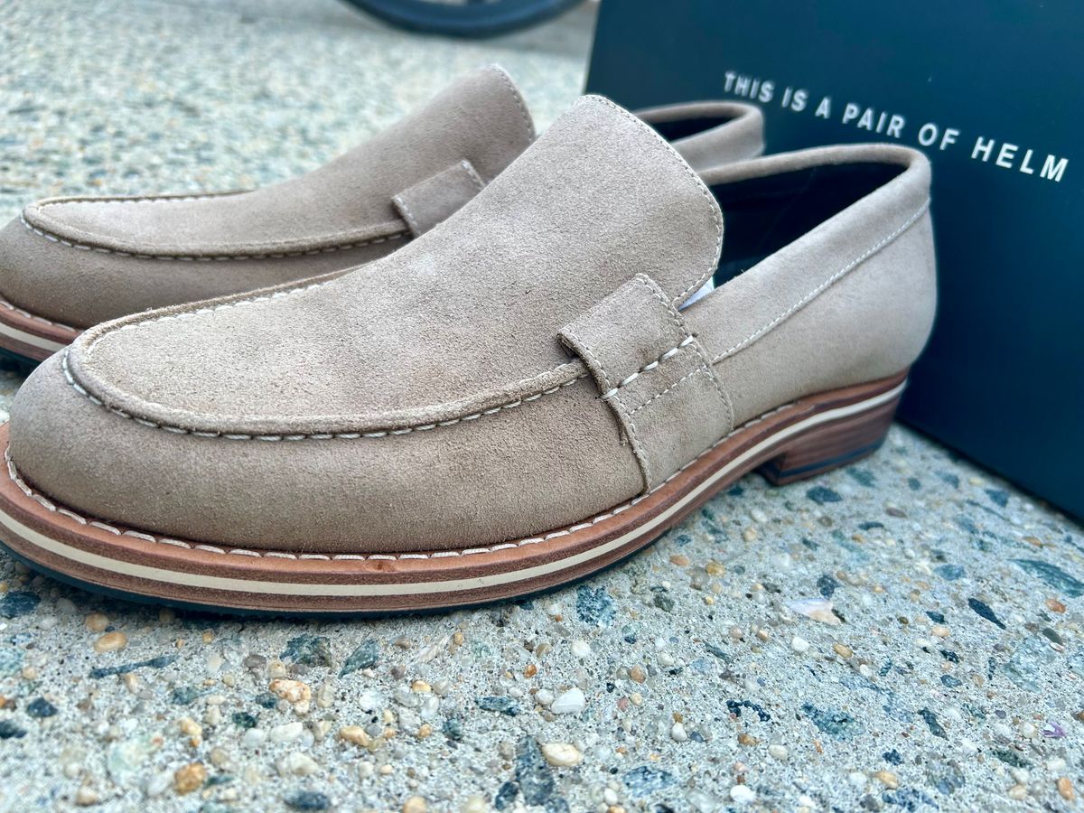 Photo by Vic on May 7, 2026 of the HELM Boots The Wilson in Helm Boots / Tan Suede.