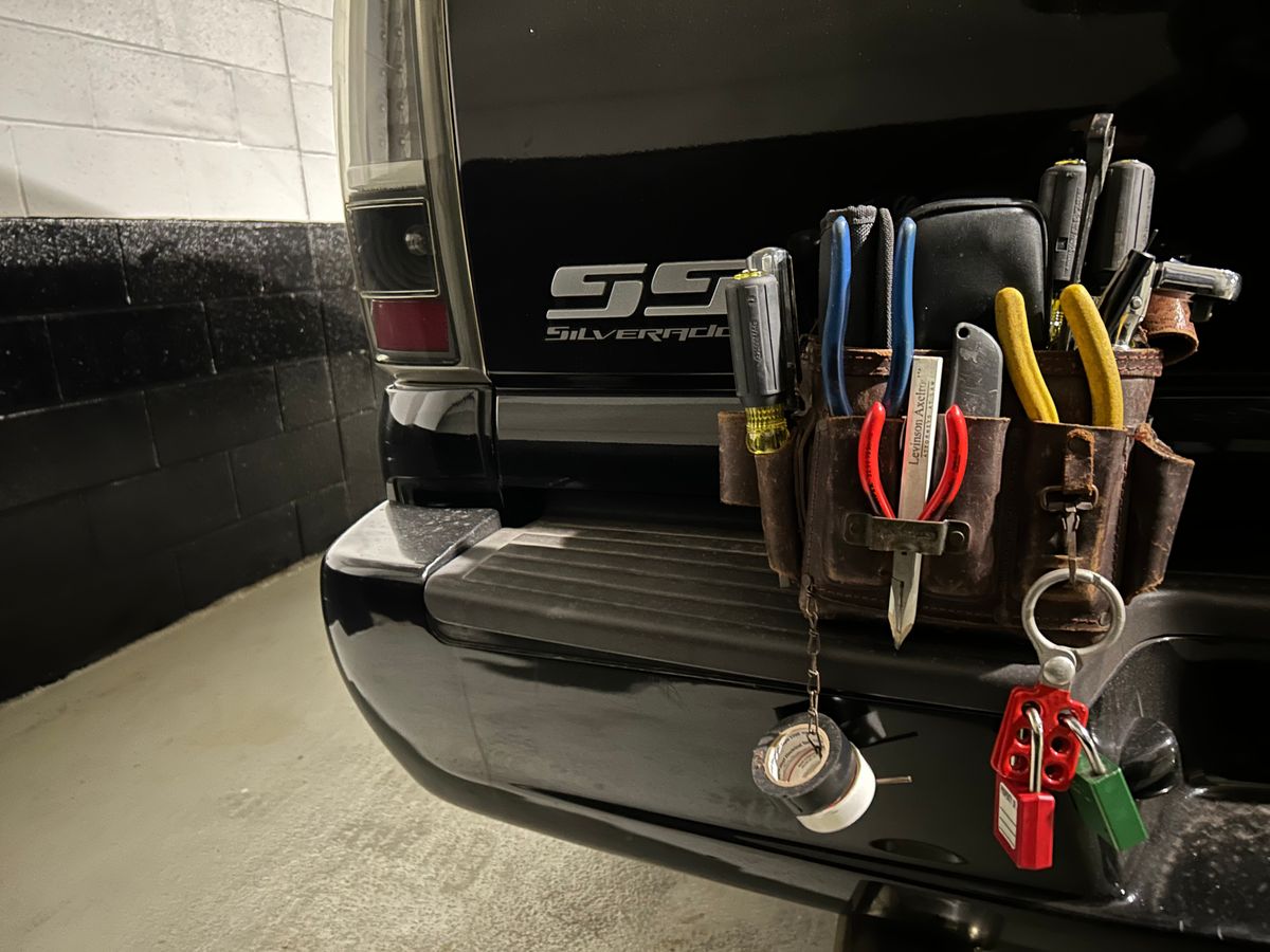 Photo by Vic on November 7, 2025 of the Unknown Maker Tool Belt in Unknown Leather.