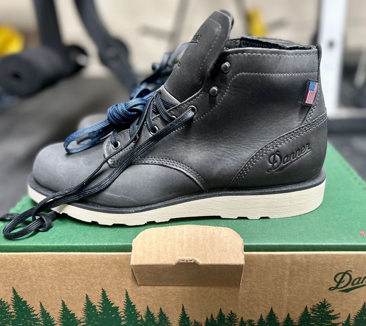 Photo by Vic on April 21, 2026 of the Danner Douglas Charcoal GTX in Black Full Grain.