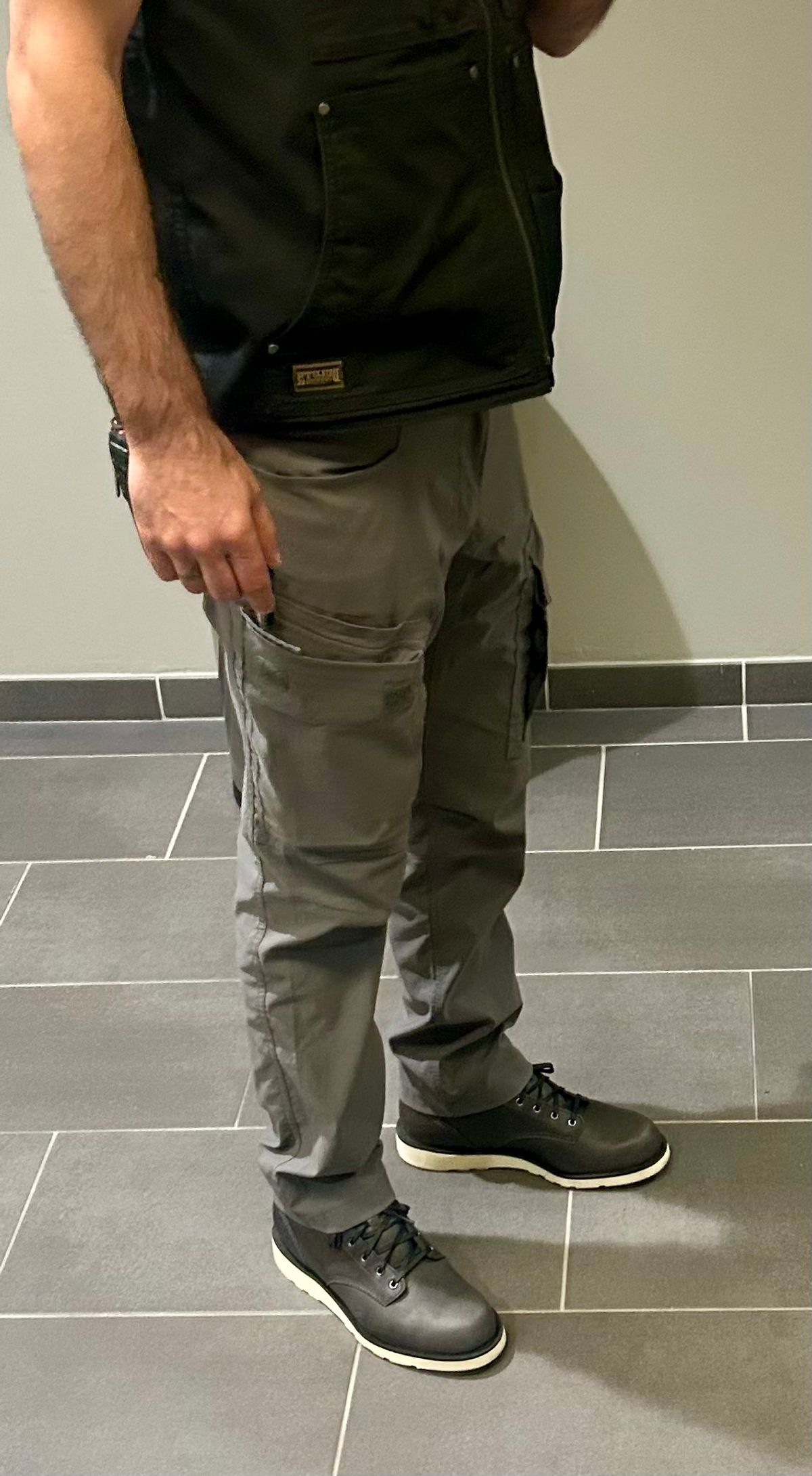 Photo by Vic on April 25, 2026 of the Danner Douglas Charcoal GTX in Black Full Grain.