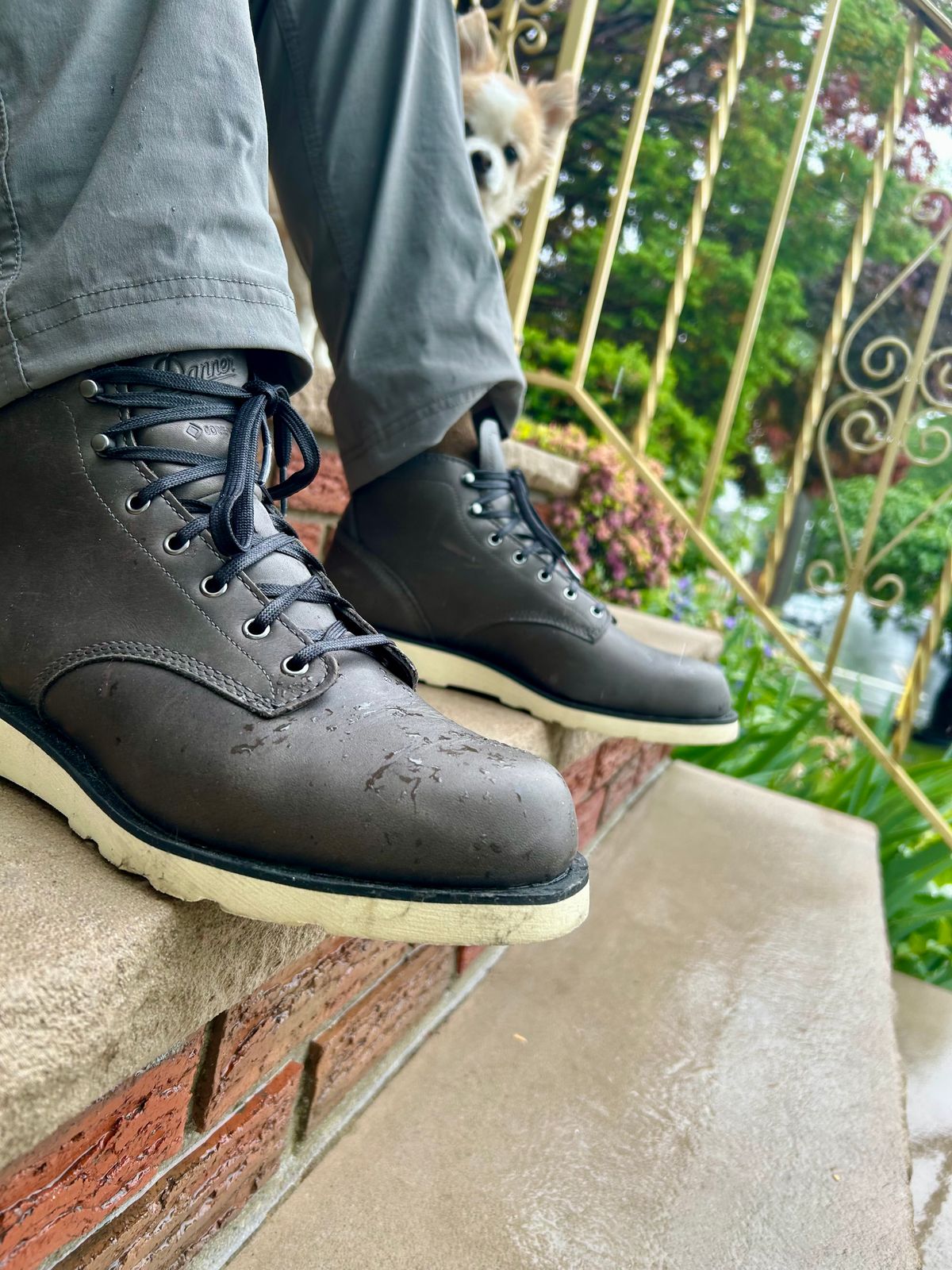 Photo by Vic on May 24, 2026 of the Danner Douglas Charcoal GTX in Black Full Grain.