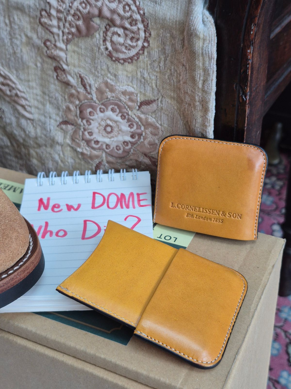 Photo by ice_rockster on October 2, 2025 of the L.Cornelissen & Son Leather Card Holders in Unknown Leather.