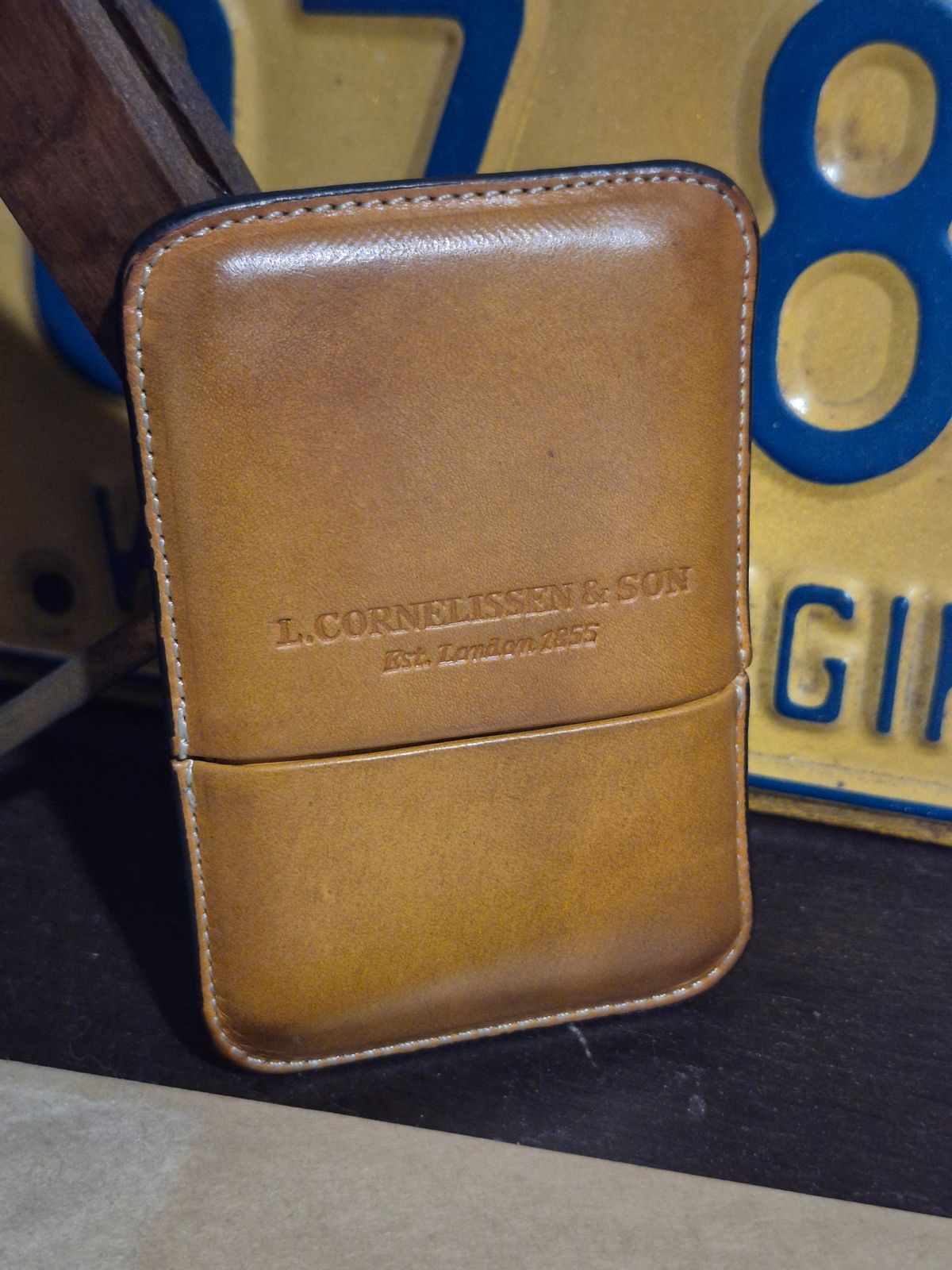 Photo by ice_rockster on March 6, 2026 of the L.Cornelissen & Son Leather Card Holders in Unknown Leather.