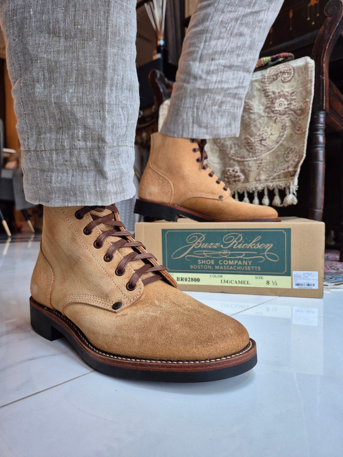 Photo by ice_rockster on October 2, 2025 of the Buzz Rickson M-43 in Buzz Rickson M-43 Wax-treated Roughout Cowhide.