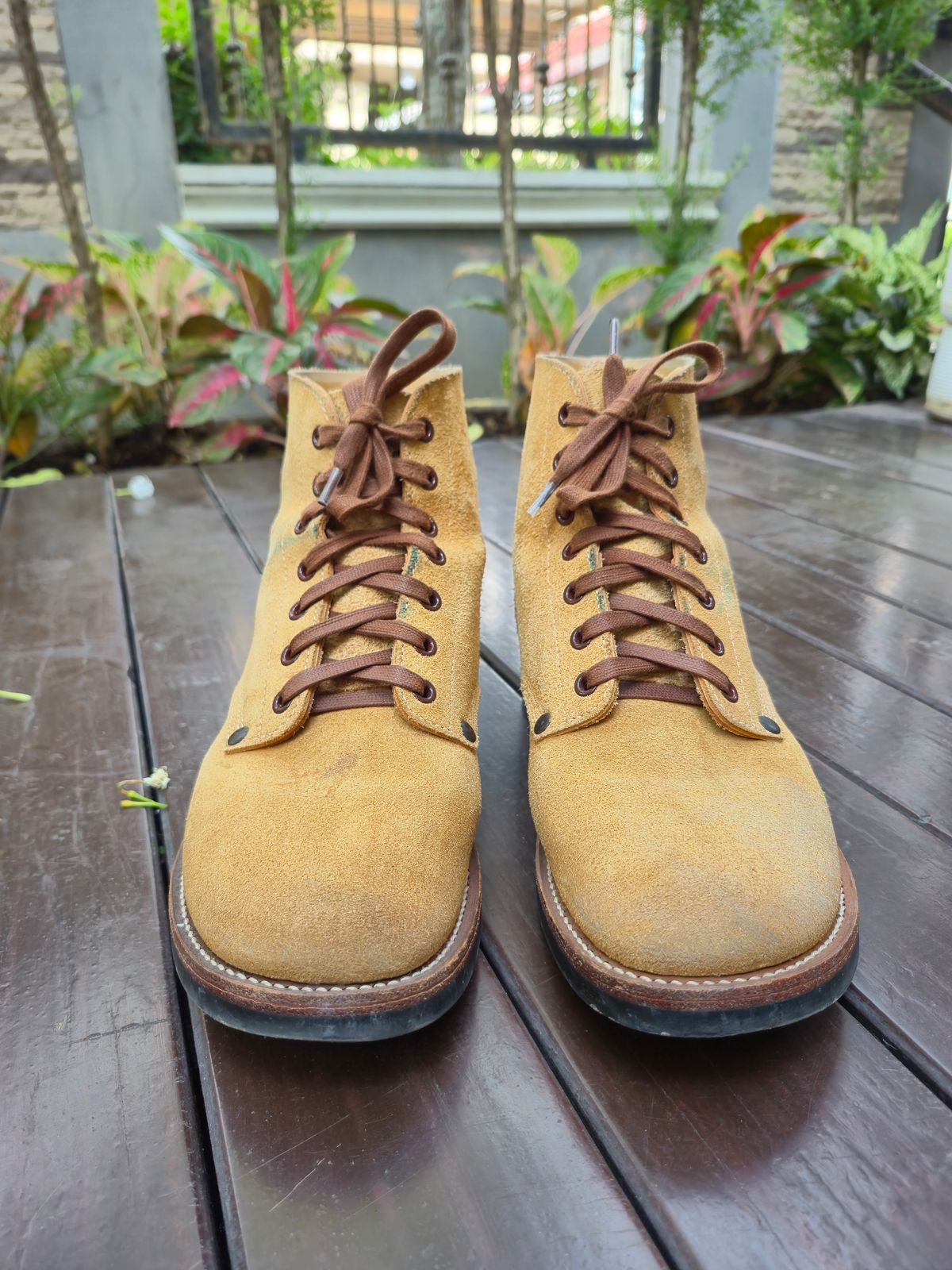 Photo by ice_rockster on December 5, 2025 of the Buzz Rickson M-43 in Buzz Rickson M-43 Wax-treated Roughout Cowhide.