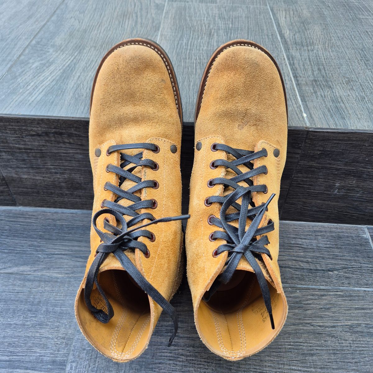 Photo by ice_rockster on February 1, 2026 of the Buzz Rickson M-43 in Buzz Rickson M-43 Wax-treated Roughout Cowhide.