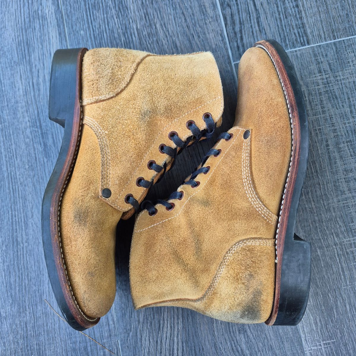 Photo by ice_rockster on March 1, 2026 of the Buzz Rickson M-43 in Buzz Rickson M-43 Wax-treated Roughout Cowhide.