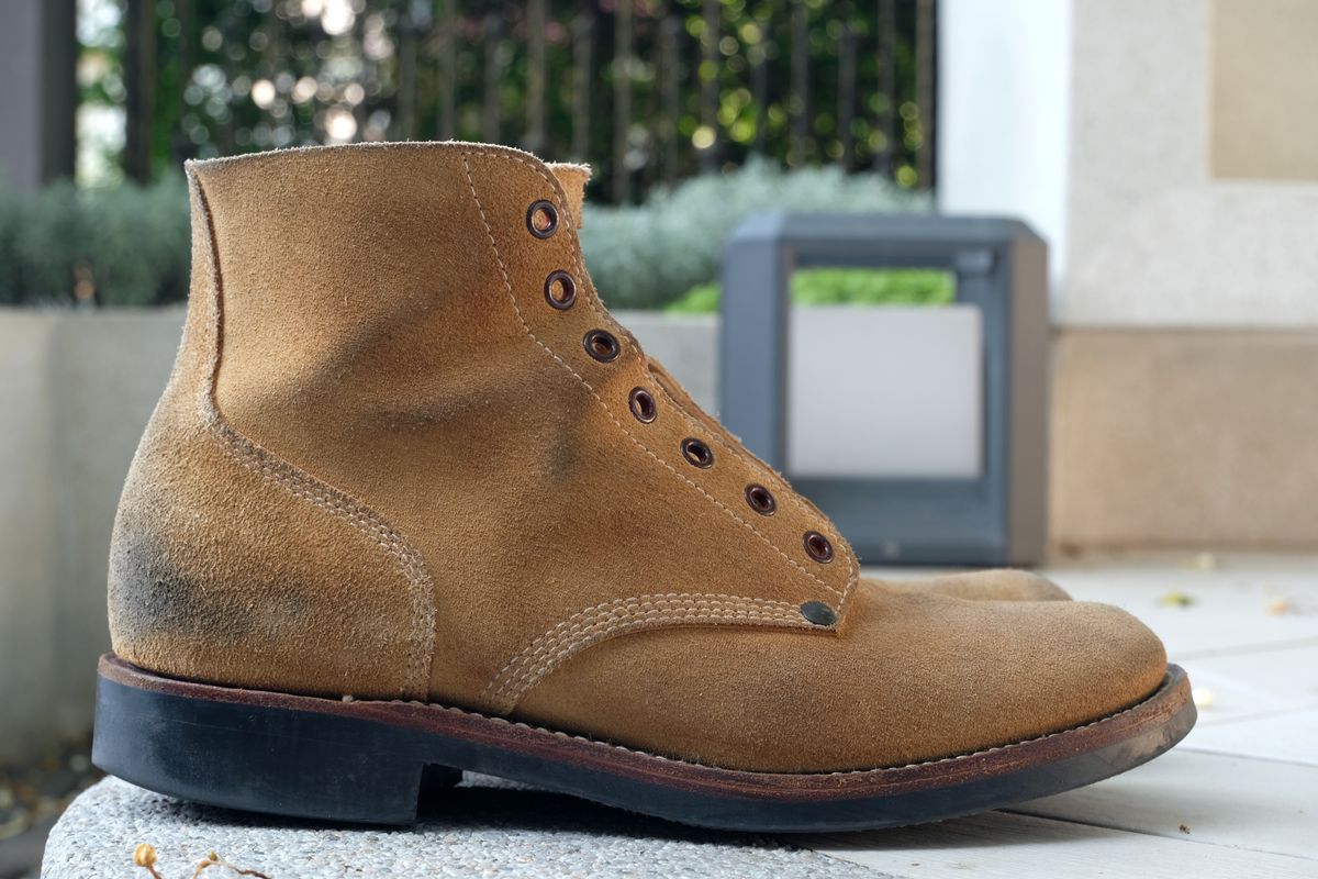 Photo by ice_rockster on April 5, 2026 of the Buzz Rickson M-43 in Buzz Rickson M-43 Wax-treated Roughout Cowhide.