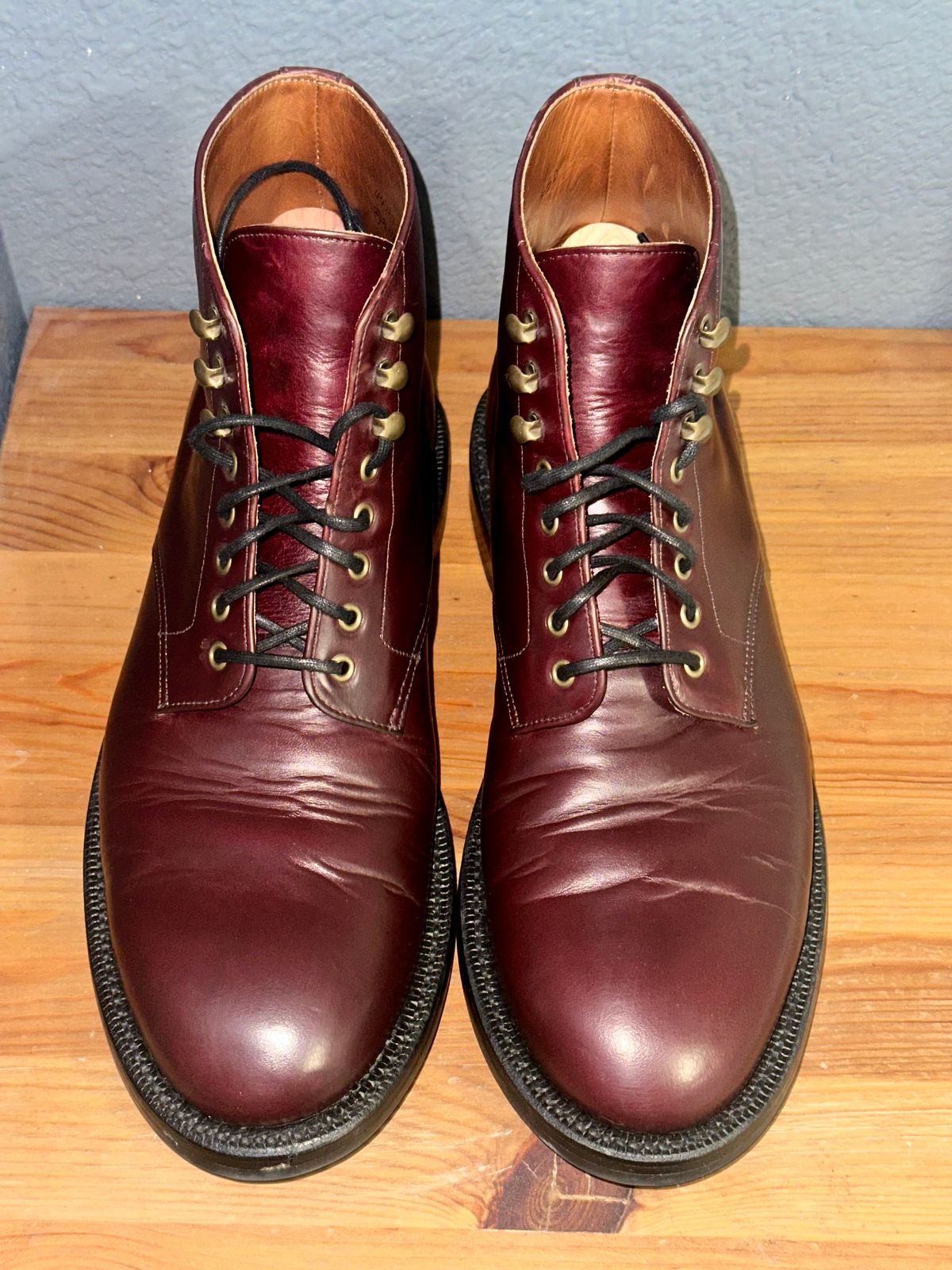 Photo by sierraStyled on September 18, 2024 of the Grant Stone Edward Boot in Horween Color 8 Chromexcel.