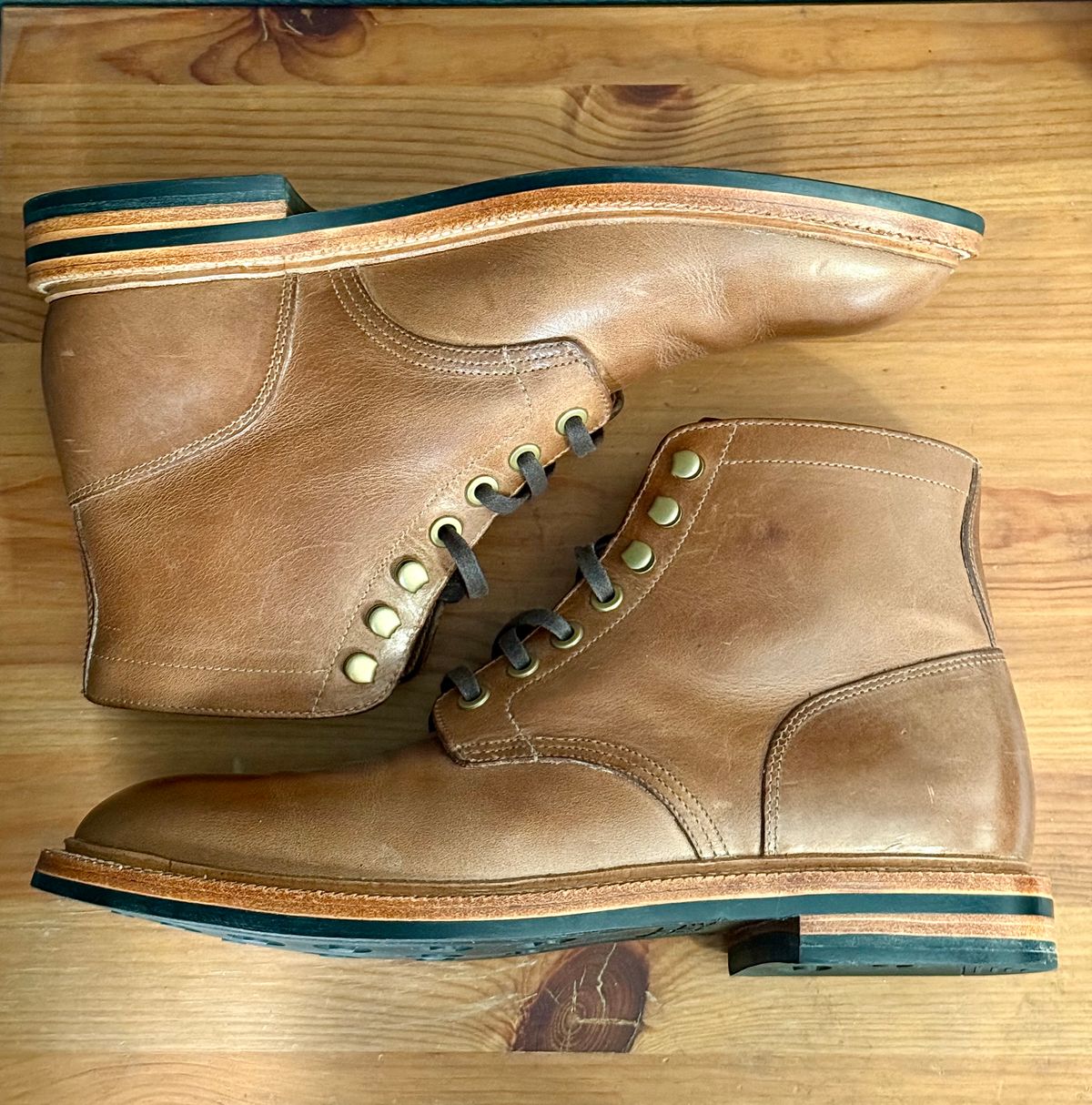 Photo by sierraStyled on October 3, 2024 of the Grant Stone Diesel Boot in Horween Dune Chromexcel.