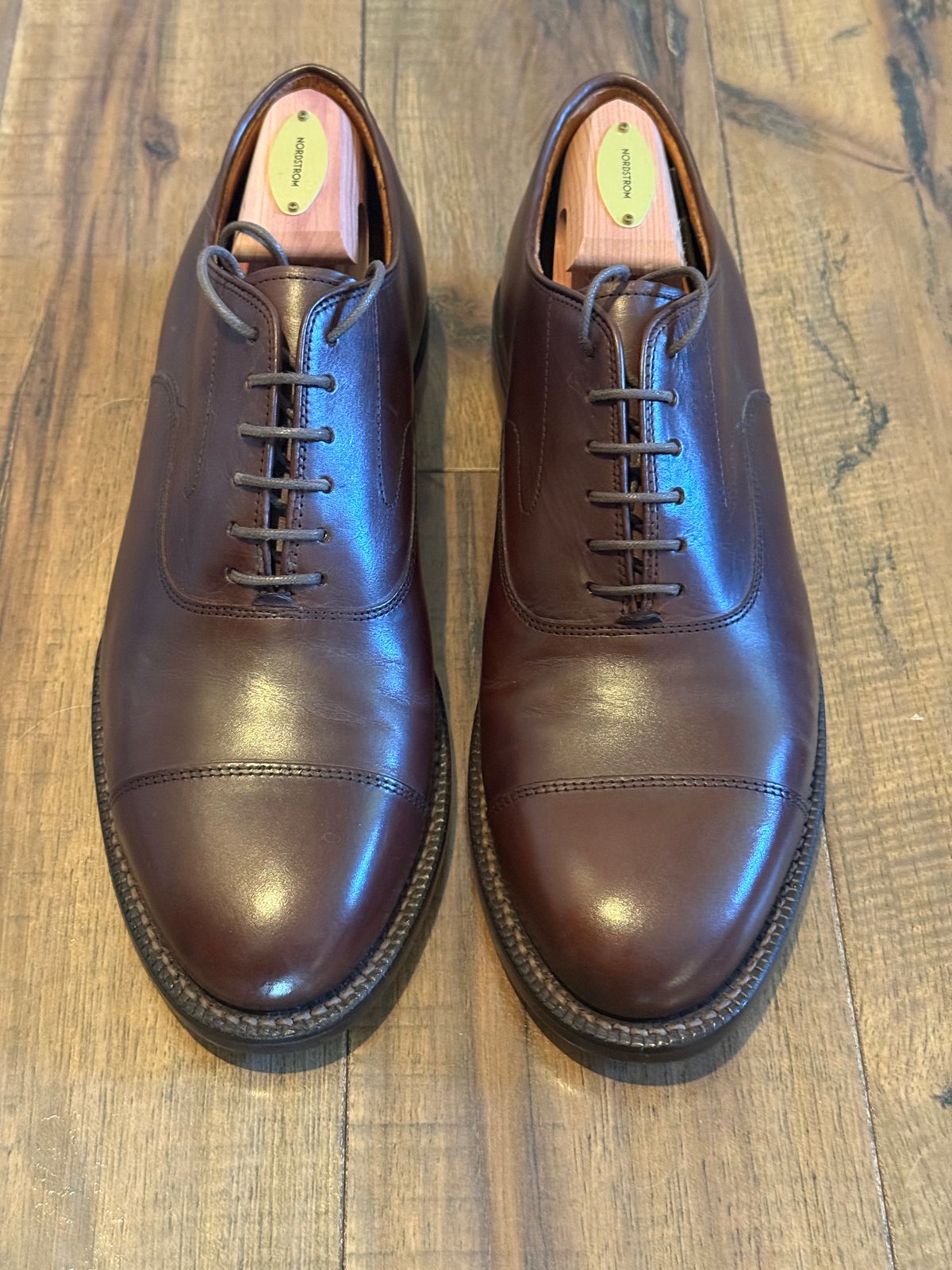 Photo by sierraStyled on April 17, 2026 of the Grant Stone Cap Toe Oxford in Tobacco Calf.