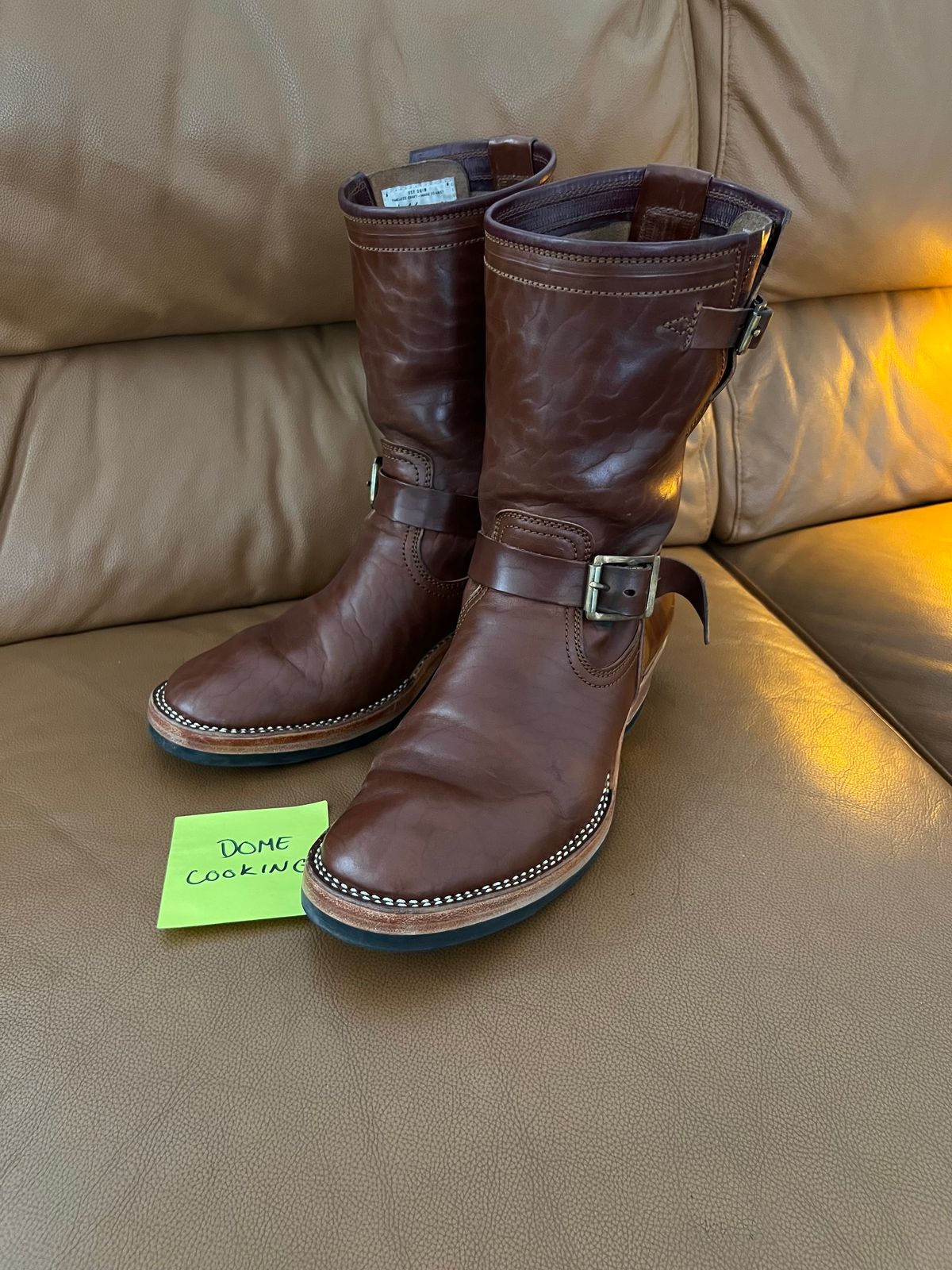 Photo by bangbenana on November 4, 2025 of the Briselblack The keeper ‘Type 3’ Engineer Boots in Maryam Toscanello TPR Horsebutt.