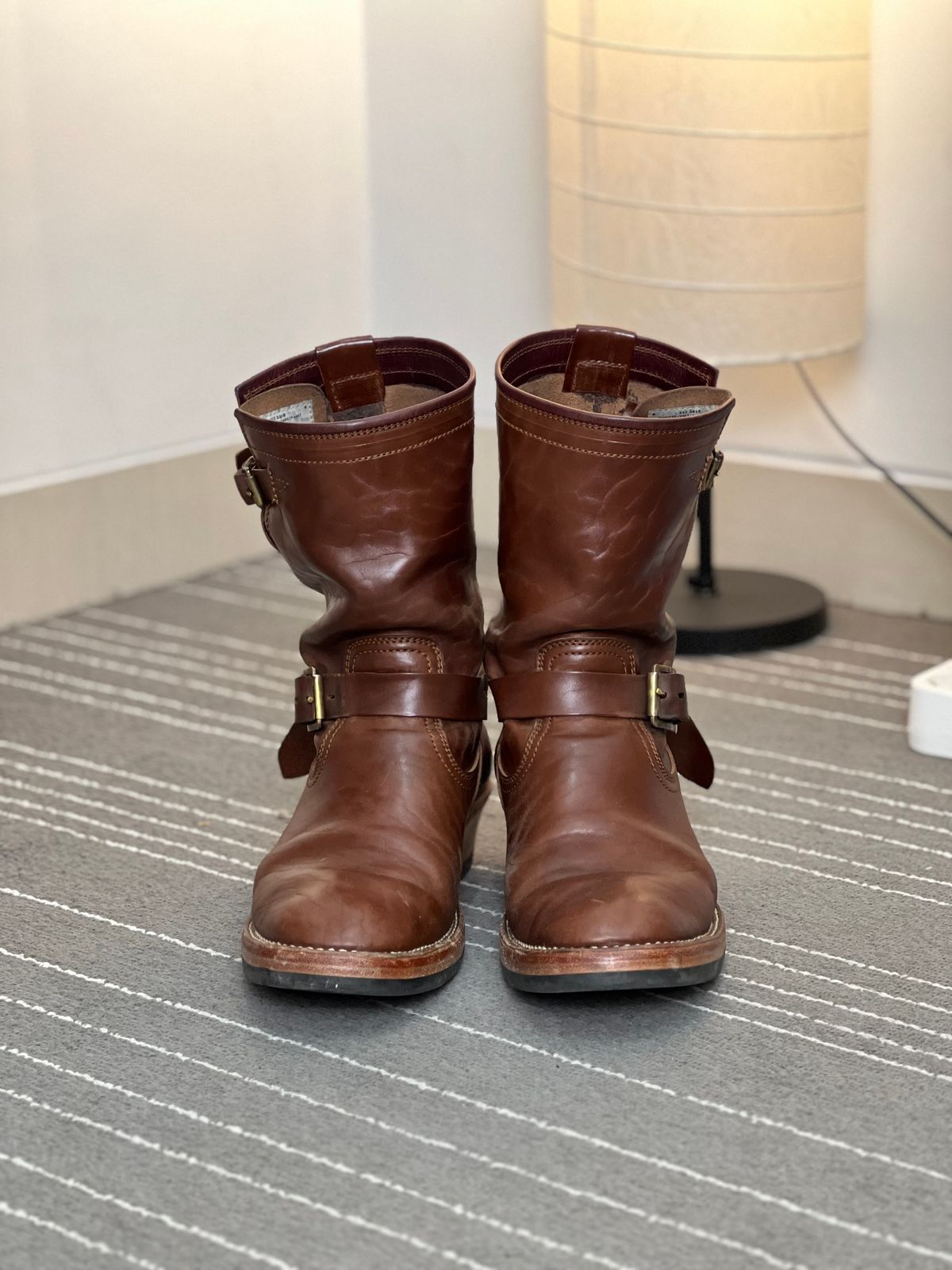 Photo by bangbenana on December 4, 2025 of the Briselblack The keeper ‘Type 3’ Engineer Boots in Maryam Toscanello TPR Horsebutt.