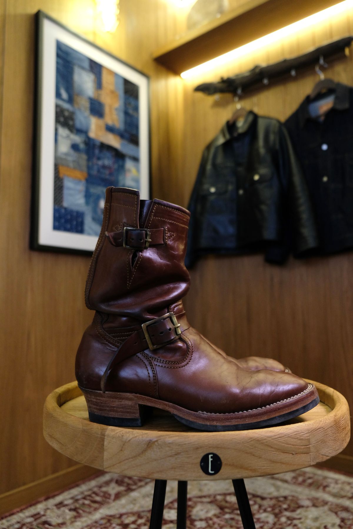 Photo by bangbenana on February 4, 2026 of the Briselblack The keeper ‘Type 3’ Engineer Boots in Maryam Toscanello TPR Horsebutt.