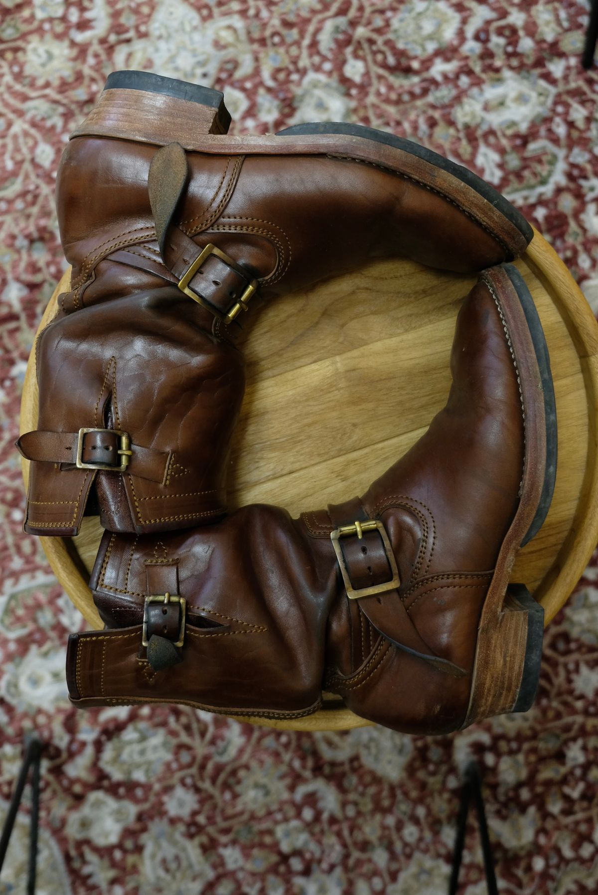 Photo by bangbenana on March 5, 2026 of the Briselblack The keeper ‘Type 3’ Engineer Boots in Maryam Toscanello TPR Horsebutt.