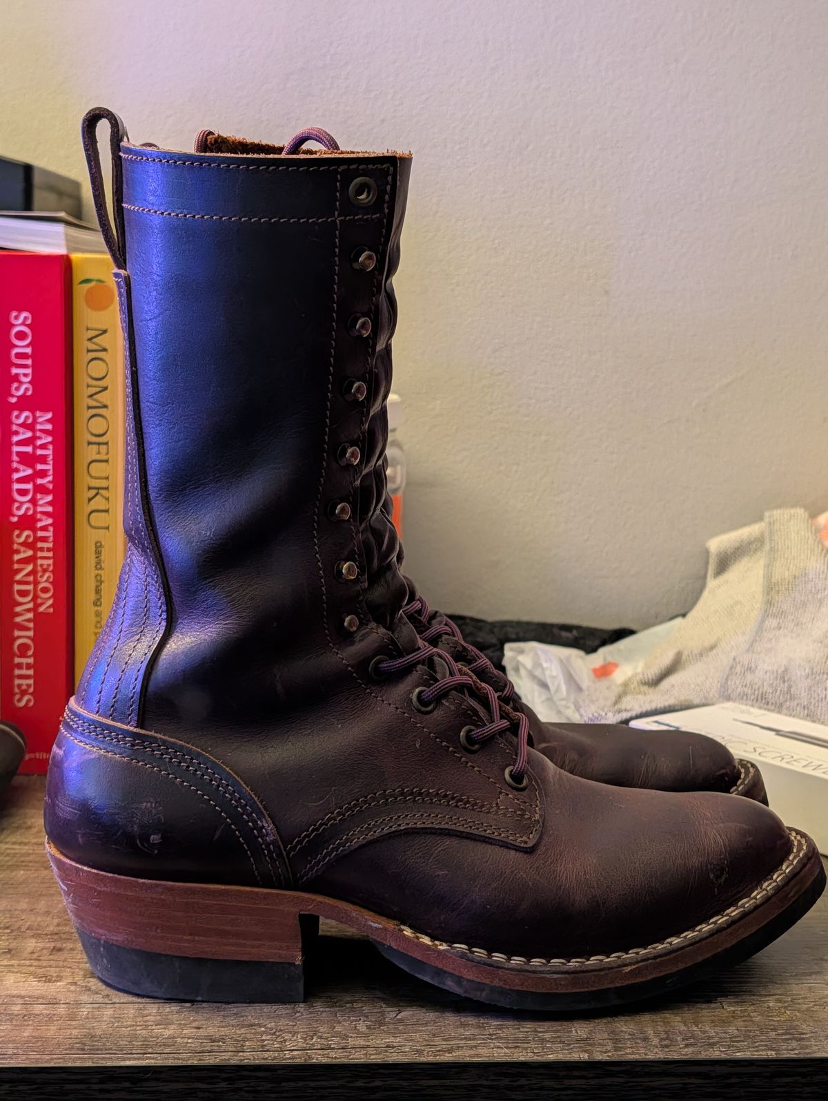 Photo by SerdnaandreS on September 10, 2025 of the Nicks Packer in Horween Color 8 Cypress.