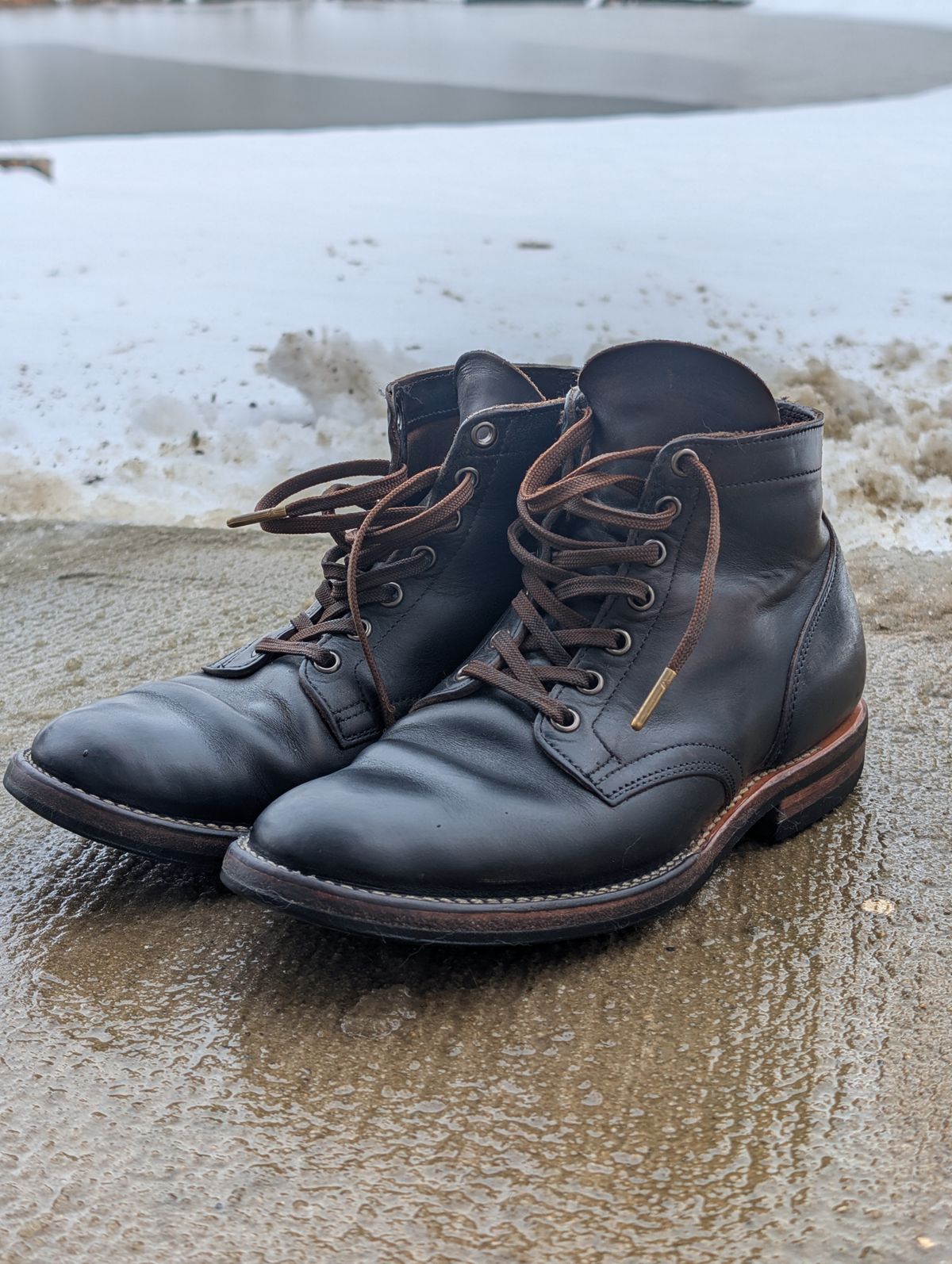 Photo by SerdnaandreS on February 3, 2026 of the Viberg Service Boot in Horween Black Chromexcel.