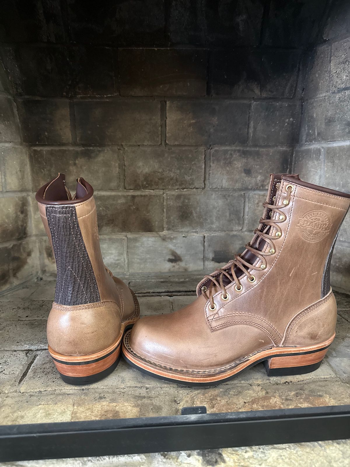 Photo by jandrescavage on September 16, 2025 of the Frank's Boots Front Range in Horween Natural Chromexcel.