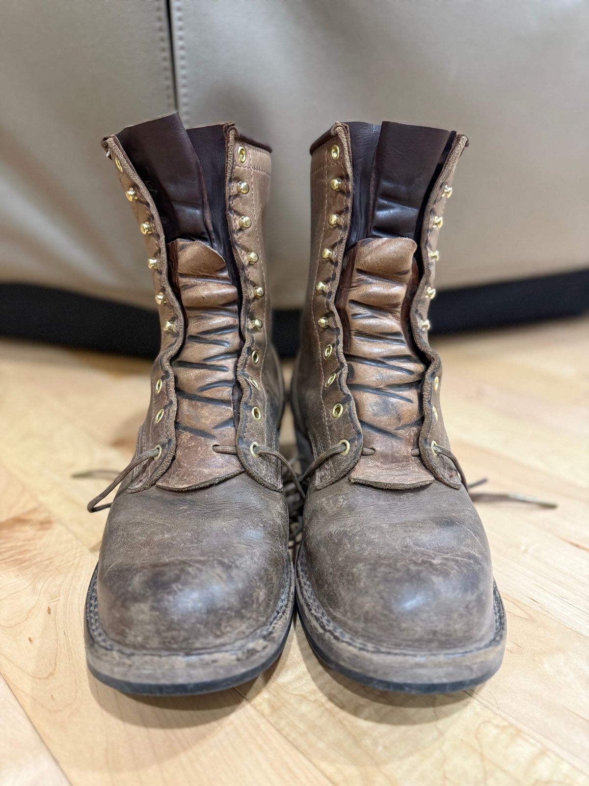 Photo by jandrescavage on December 2, 2025 of the Frank's Boots Front Range in Horween Natural Chromexcel.