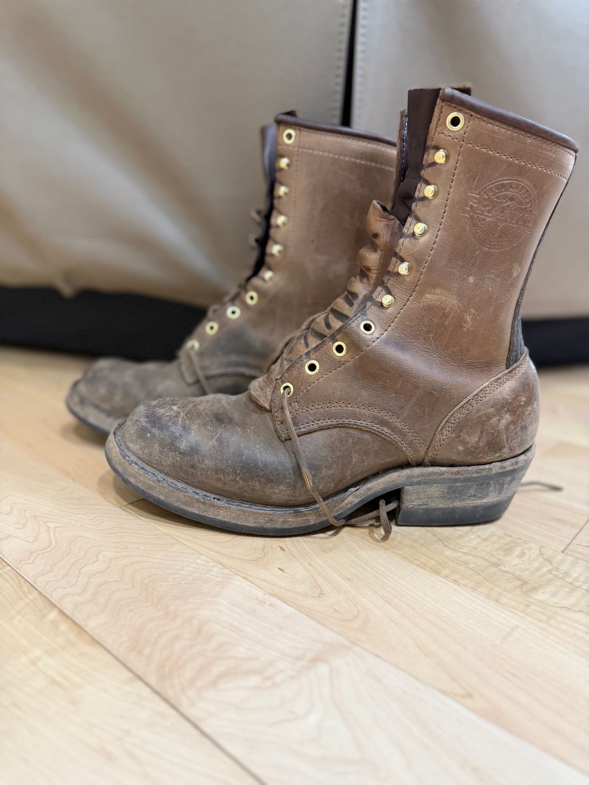 Photo by jandrescavage on December 2, 2025 of the Frank's Boots Front Range in Horween Natural Chromexcel.