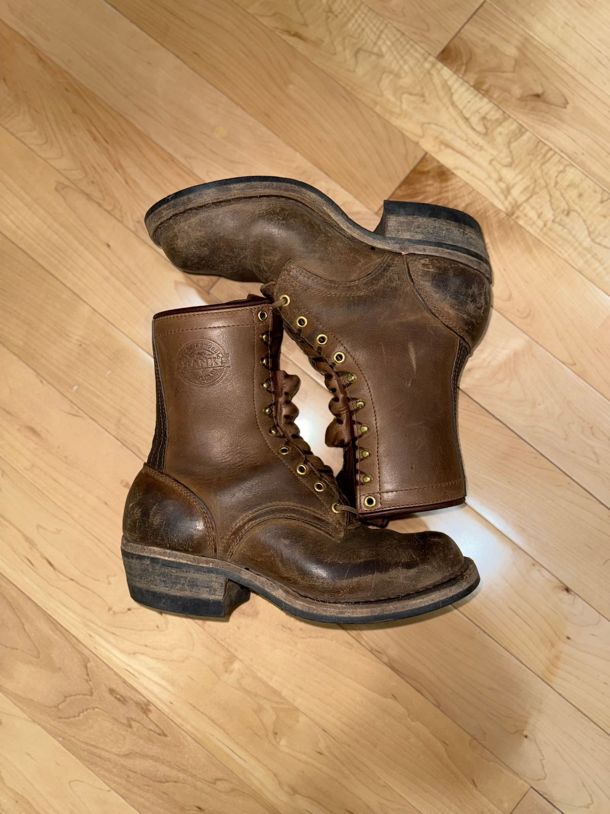 Photo by jandrescavage on December 2, 2025 of the Frank's Boots Front Range in Horween Natural Chromexcel.