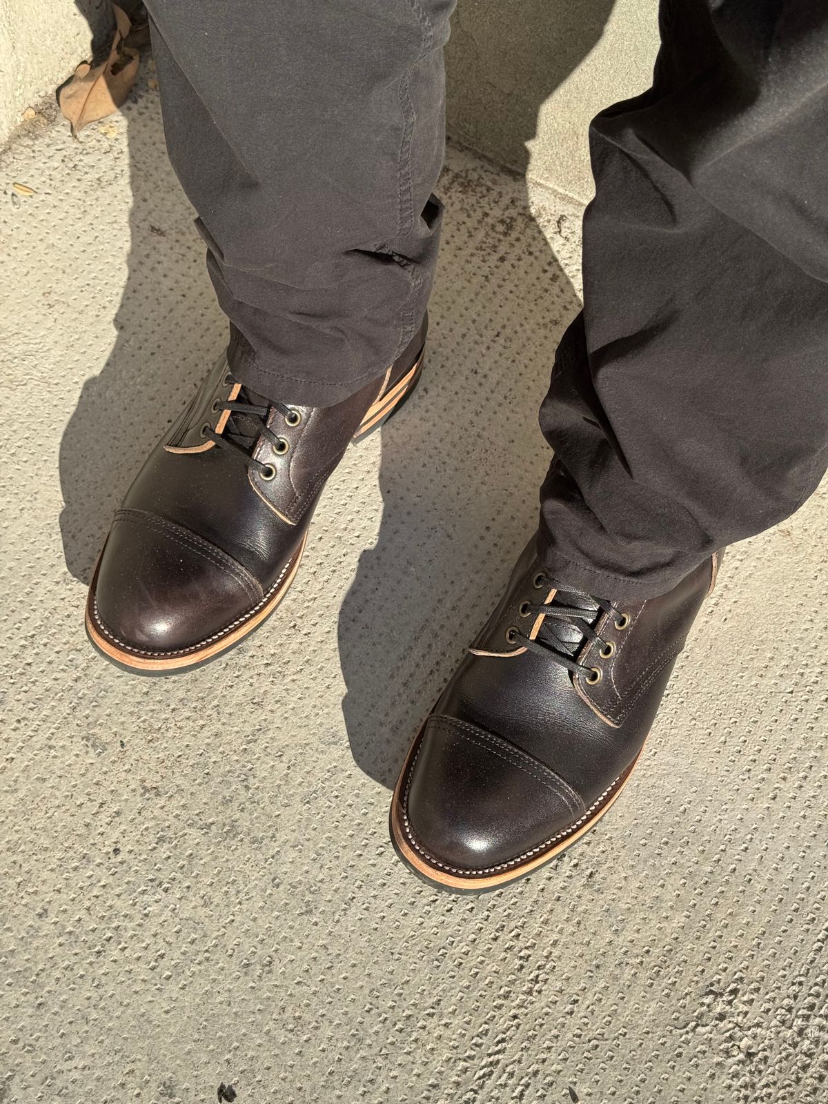 Photo by venturz on May 17, 2026 of the Luos Jiet Captoe Service Boot in Black Teacore Full Grain Cowhide.