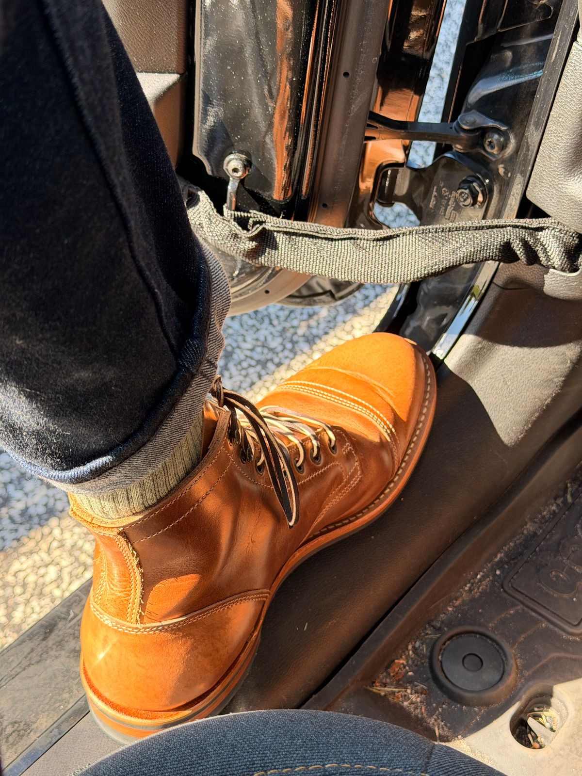 Photo by the_avid_gentleman on October 21, 2025 of the Truman Cap Toe Boot in Seidel Sesame Double Shot.