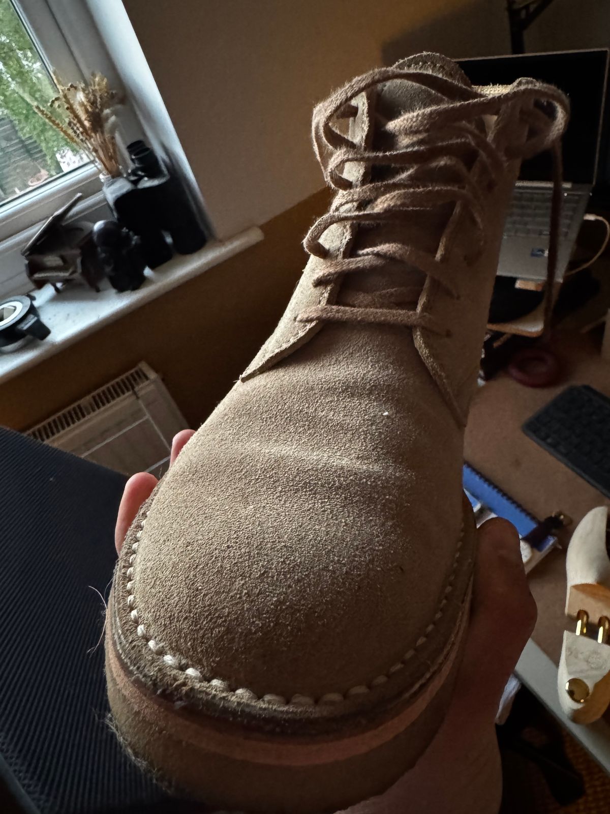 Photo by Alec_Leamas on May 18, 2025 of the John Lofgren Sahara in Japanese Suede.